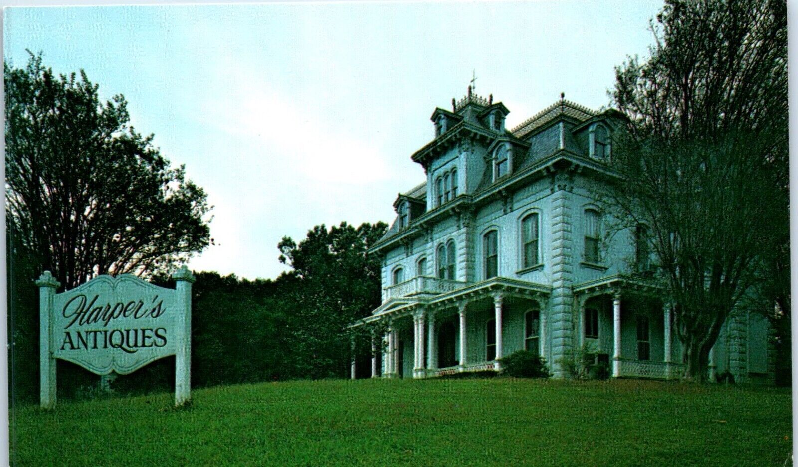 Natchez, MS - Harper\'s Antiques Postcard Chrome Unposted Mansion Antebellum Home