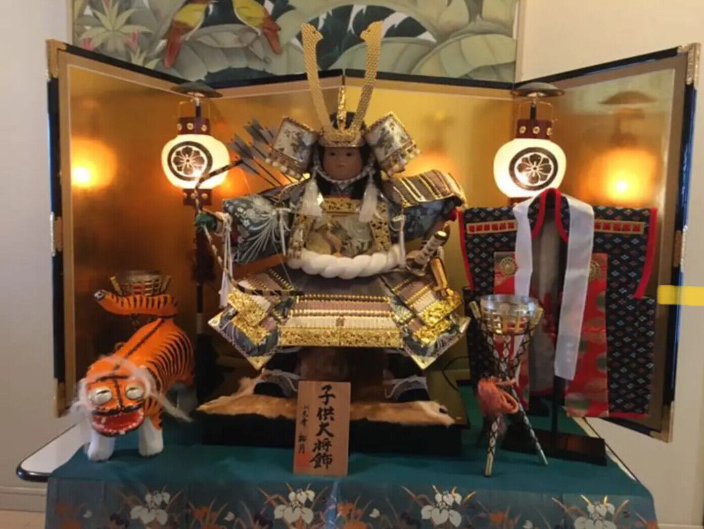 Gogatsu ningyo Japanese doll samurai warrior craft kimono ninja bushi zen