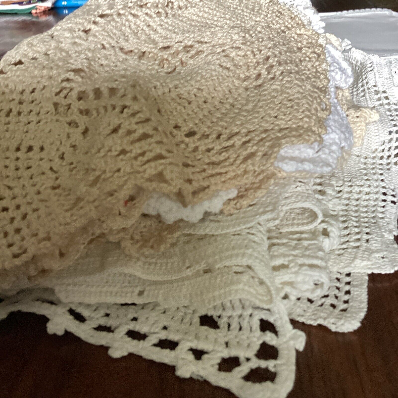 VTG LOT Of 15 Crochet DOILIES Different Sizes Few Sm.Table Runners Ex Condition