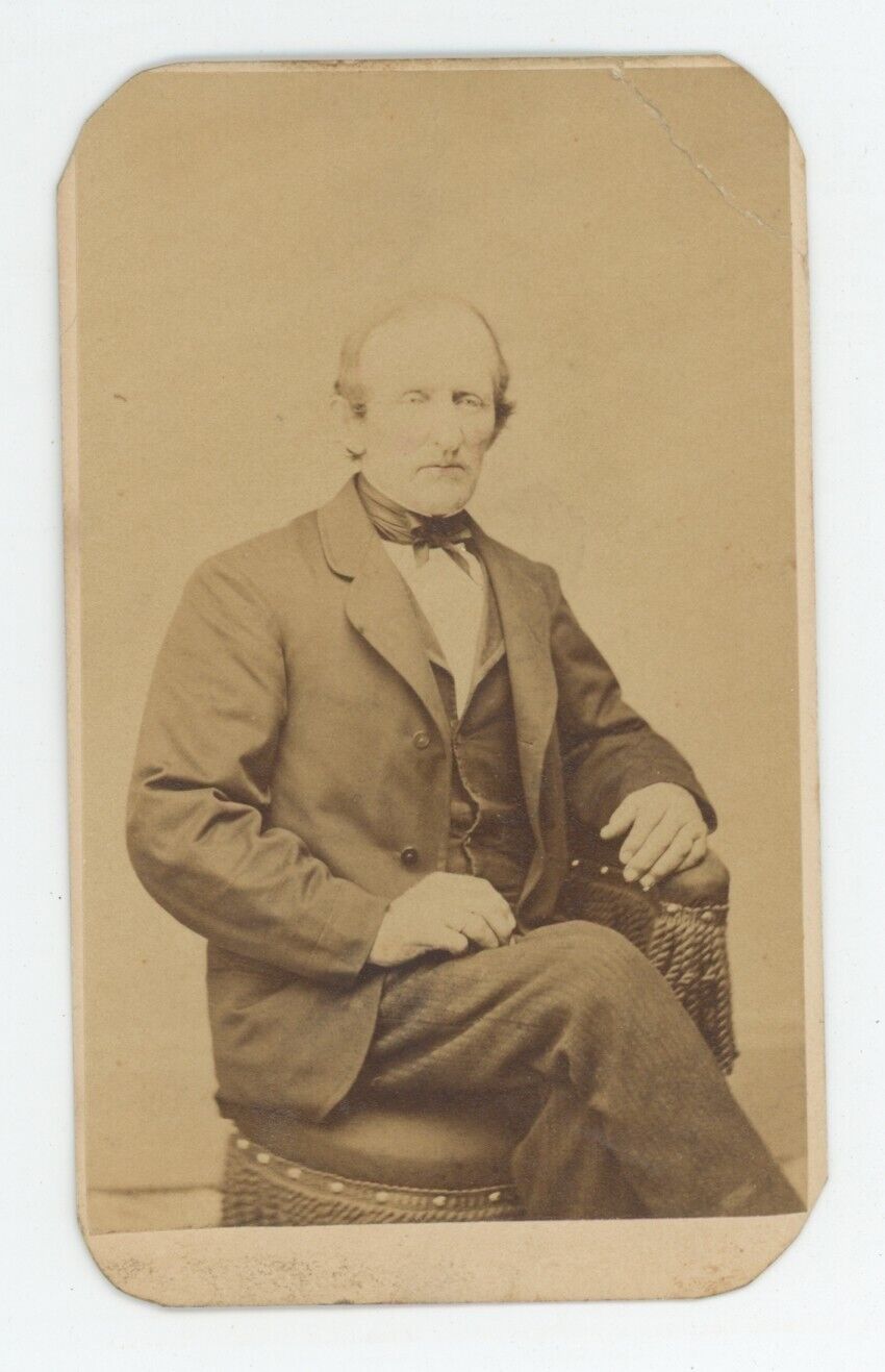 Antique CDV Circa 1870s Handsome Older Man in Suit & Tie Lamoreux Allentown, PA
