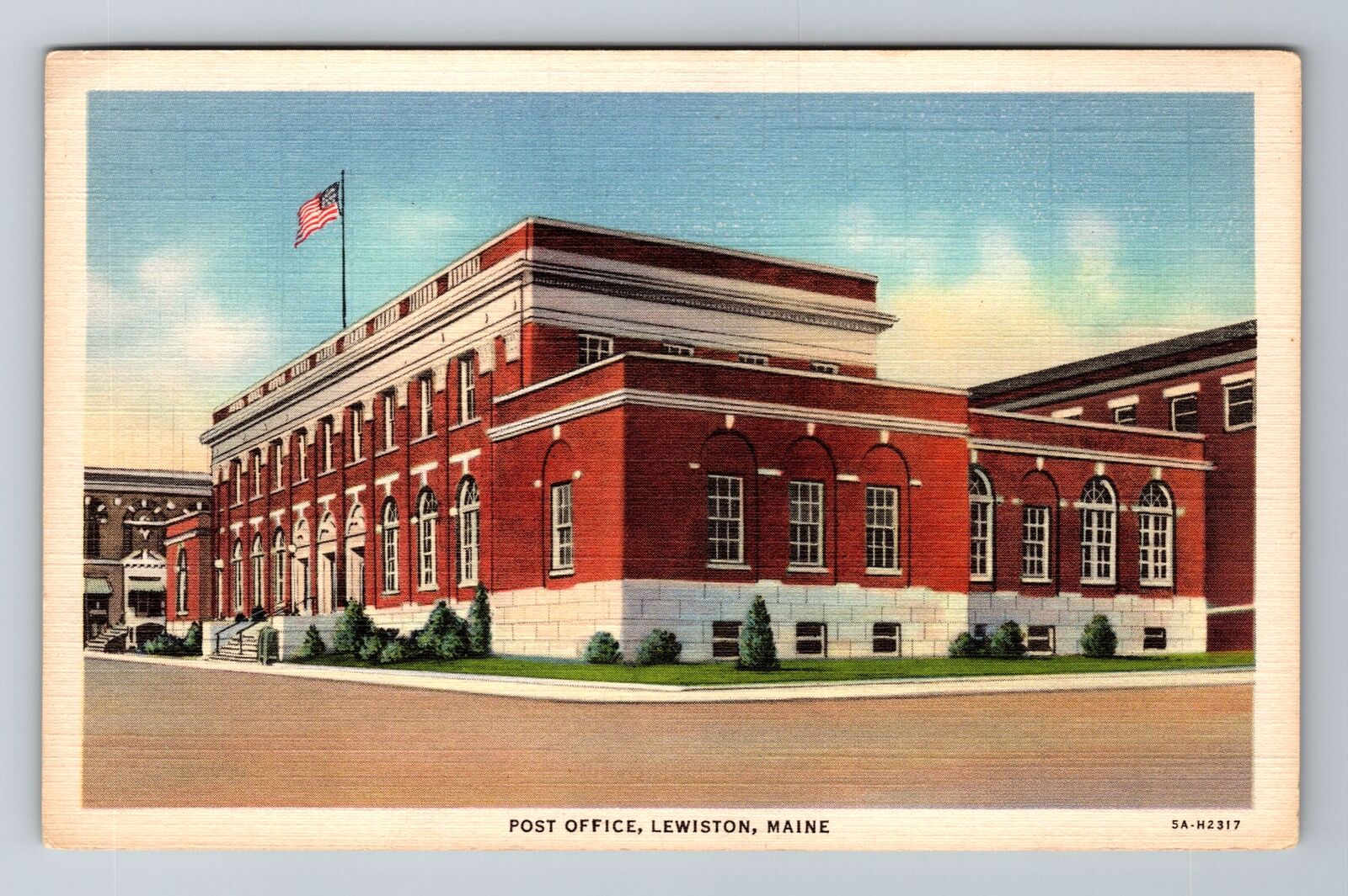 Lewiston ME-Maine, United States Post Office, Antique Vintage Souvenir Postcard