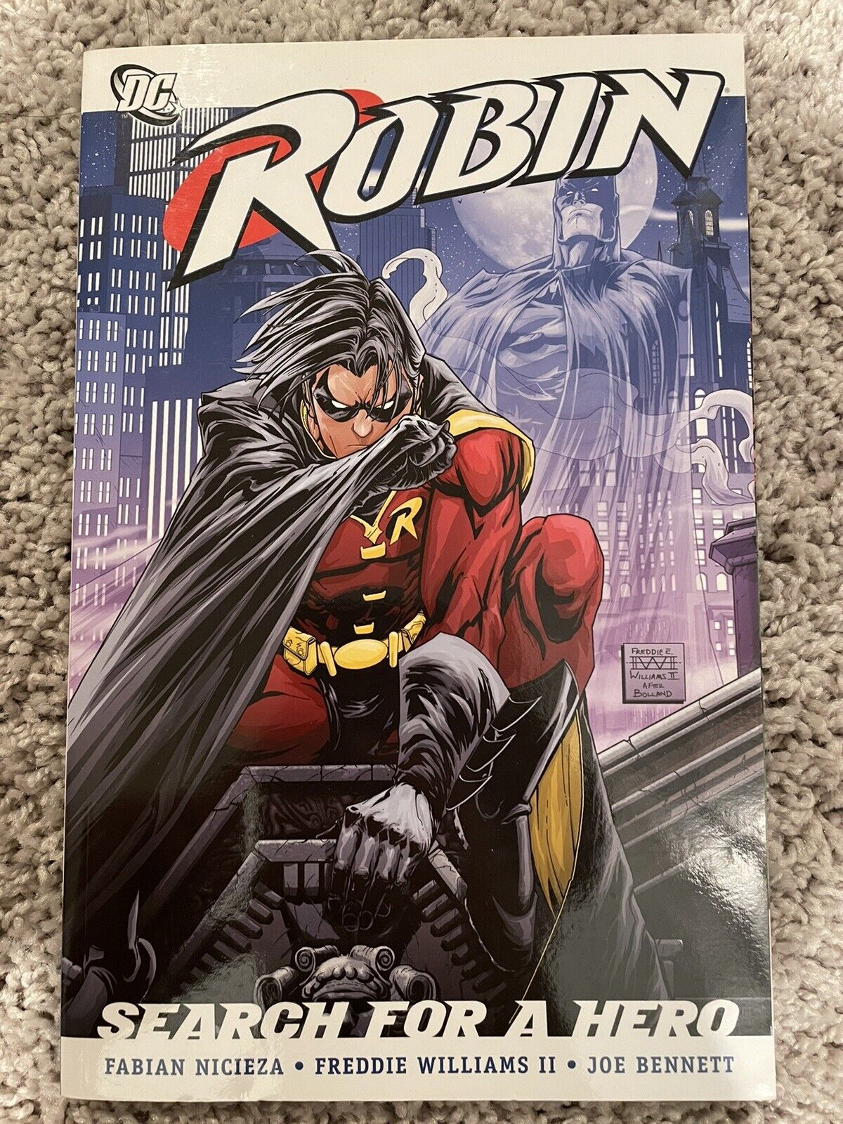 [NEW] Robin: Search for a Hero by Fabián Nicieza (2009, Trade Paperback)