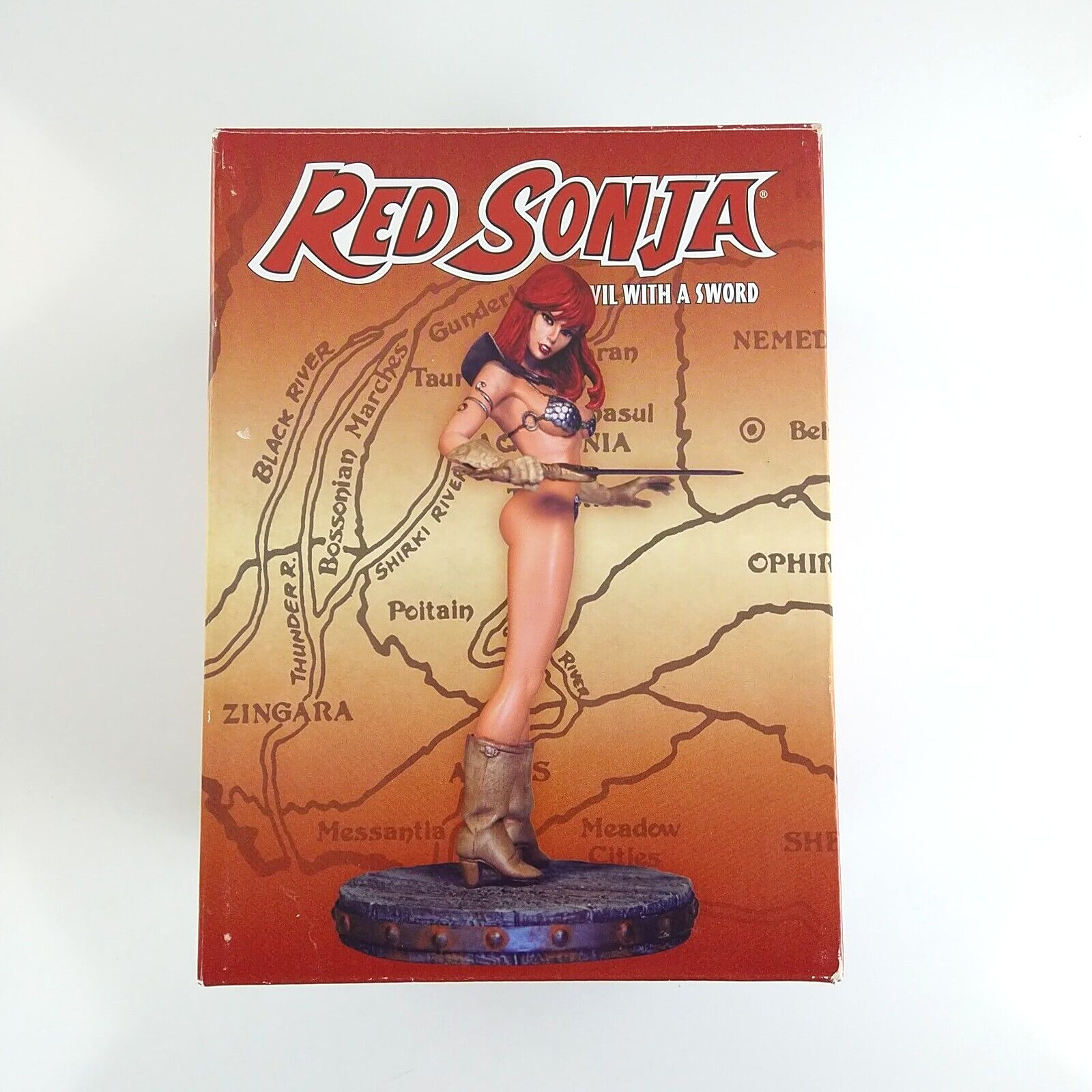 Dynamite Linsner RED SONJA She-Devil with a Sword Statue Figure New in Box