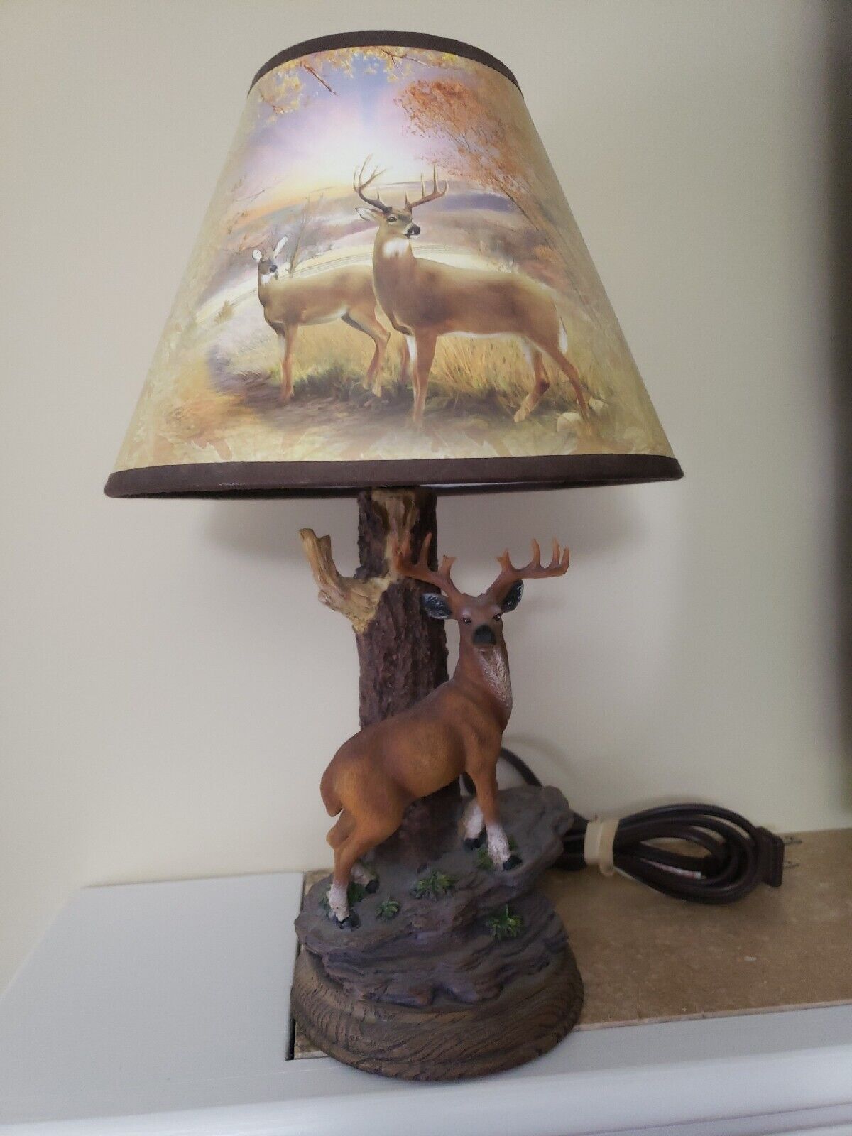 Accent Lamp Buck And Tree Detailed Resin 360° 3D Outdoor Scene With Decor Shade