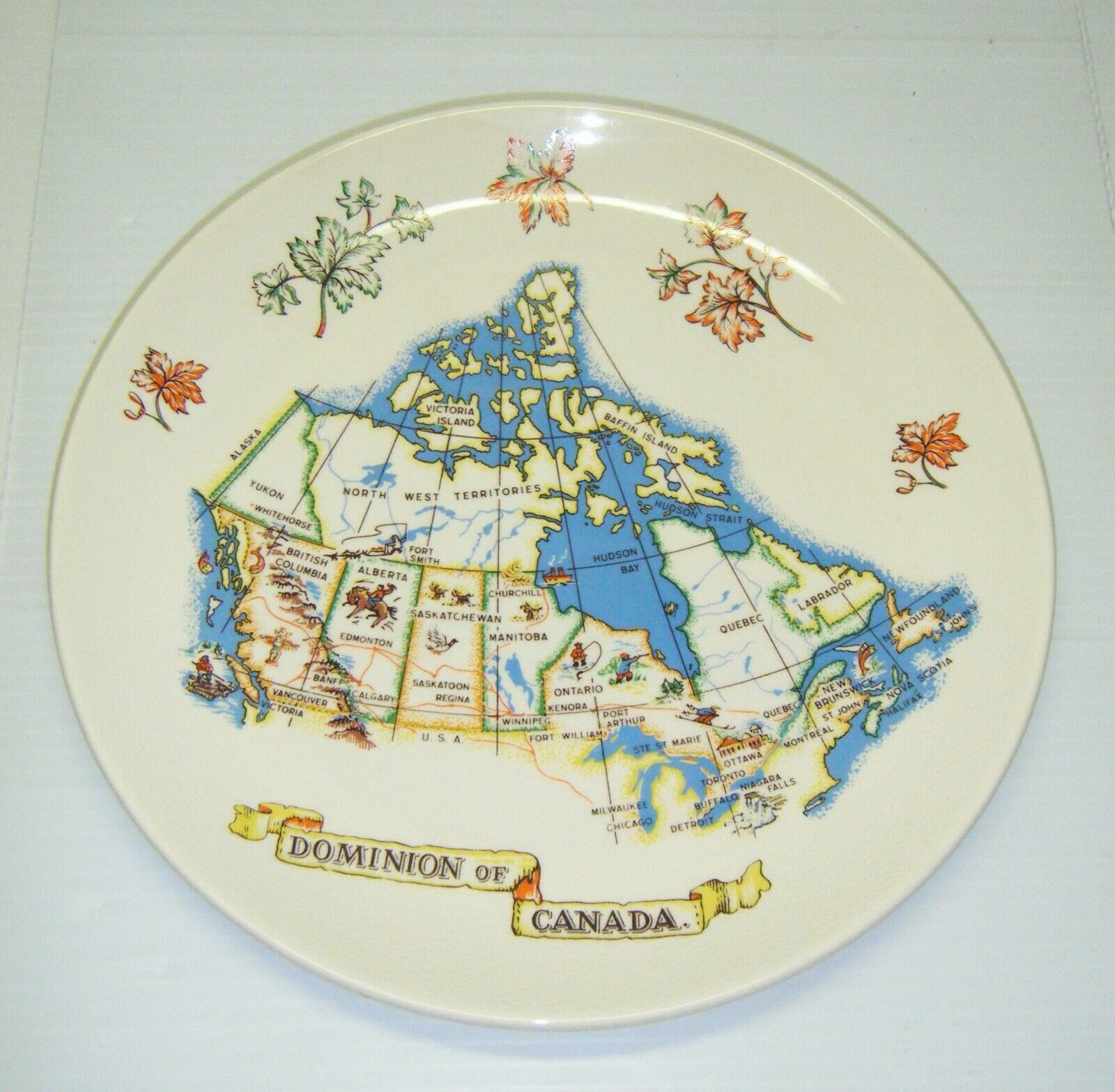 Vintage Canadien Collector Plate Dominion Of Canada Made In England