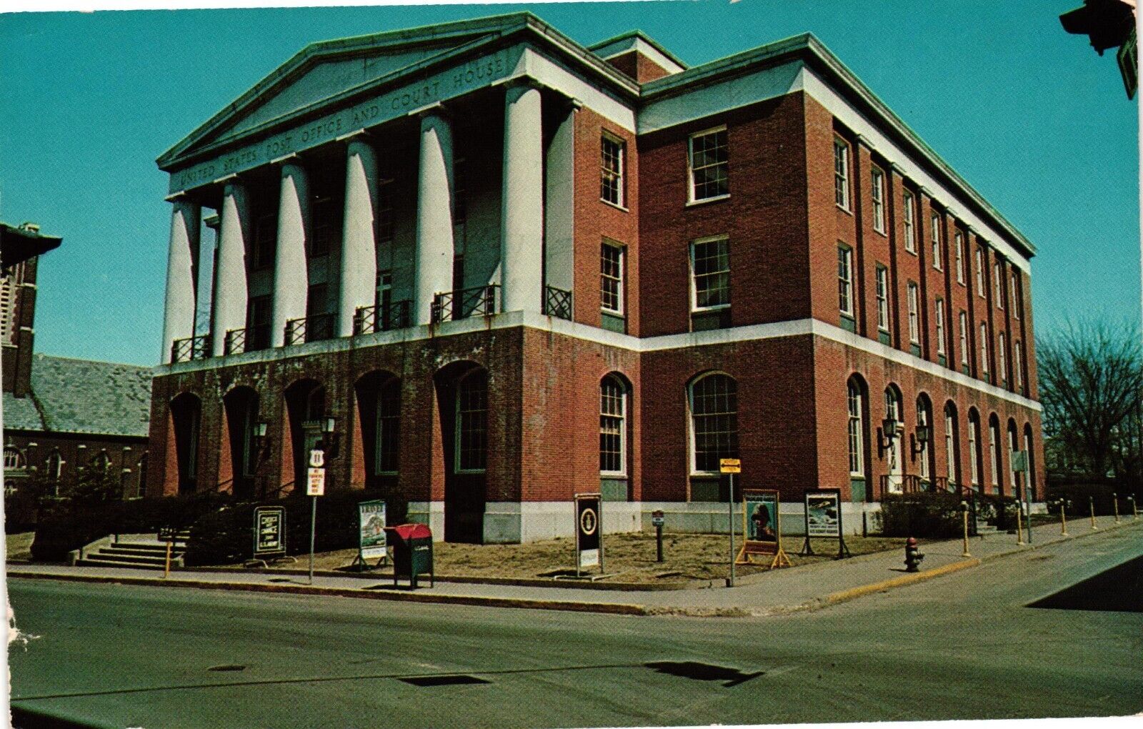 Vintage Postcard - United States Post Office And Court House Harrisonburg VA 50s