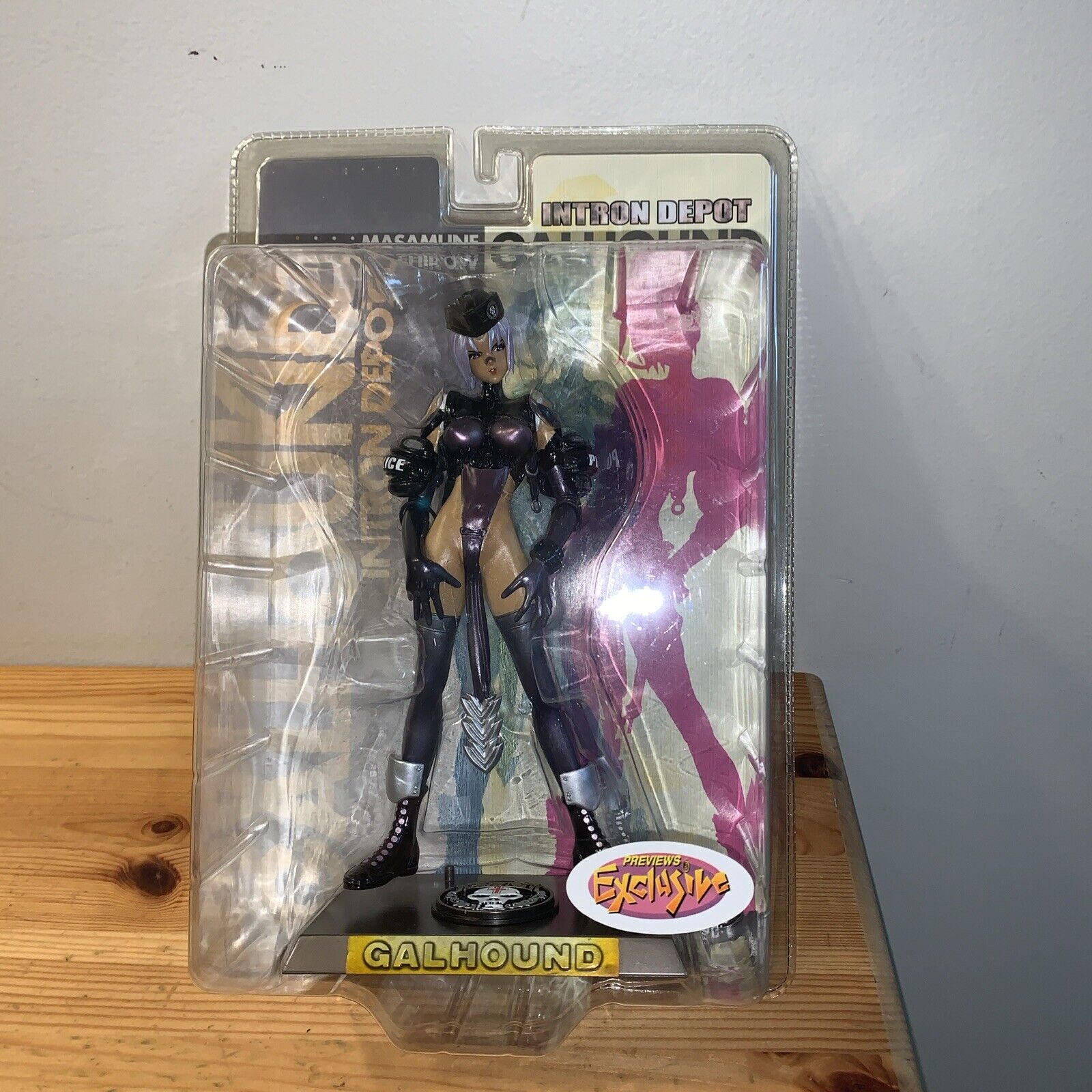 Masamune Shirow Intron Depot Galhound Figure  New in Sealed Package 