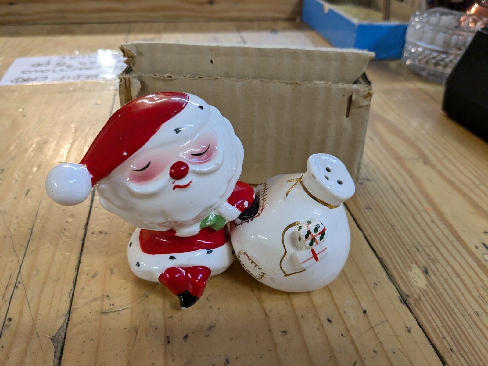 RARE Holt Howard  MAGNETIC Salt & Pepper Shake Santa With Toy Bag Sack 1959