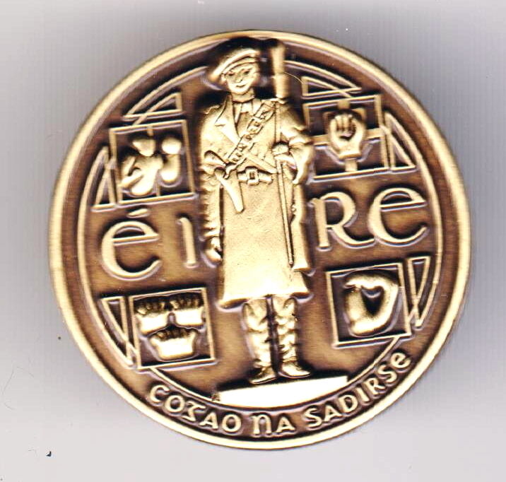 Irish Army War of Independence Tan War 1919-1921 Badge with fastener