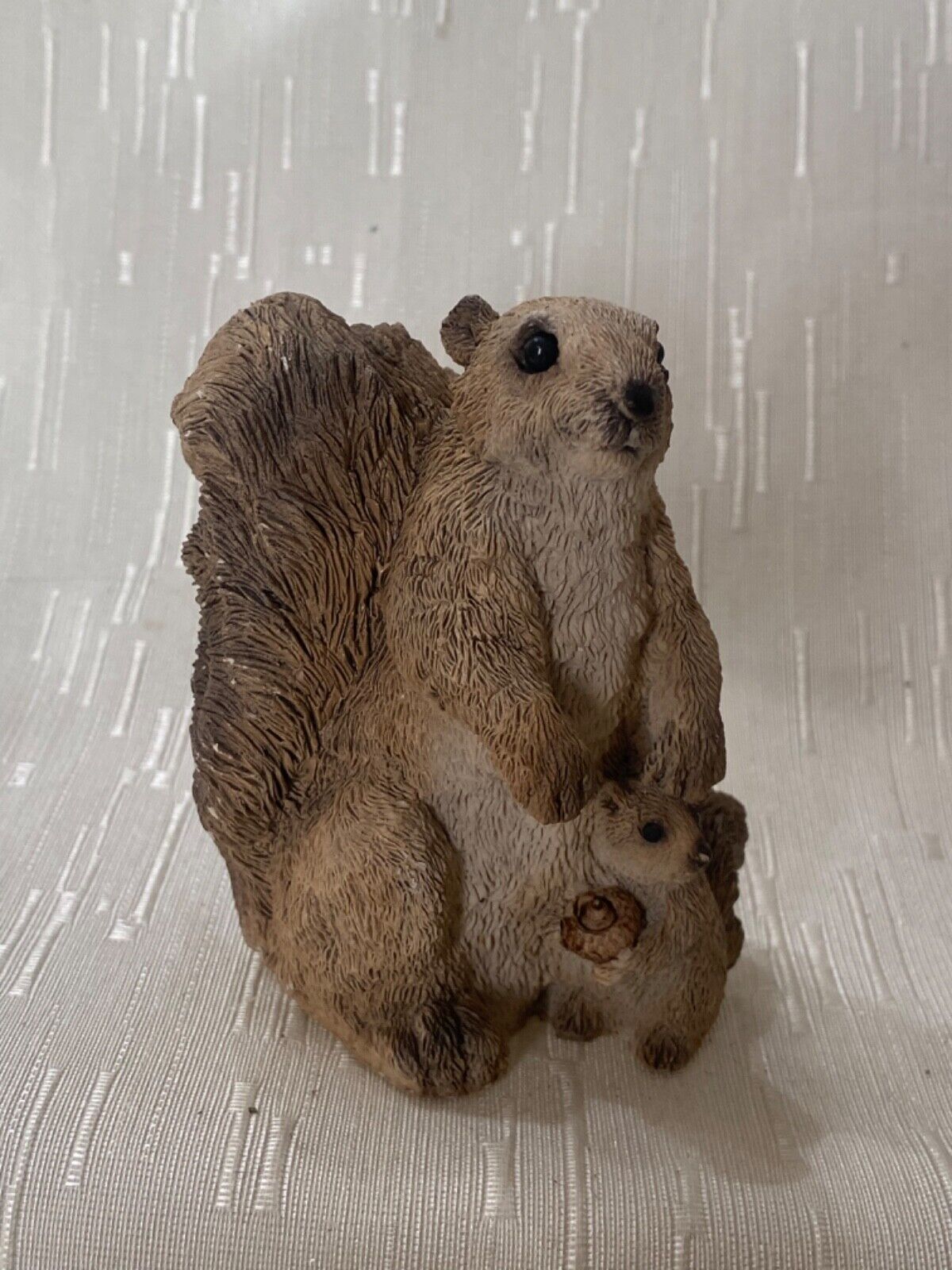 UNITED DESIGN Classic Stone Critters 3.5”Squirrel w/baby, made in USA,rare