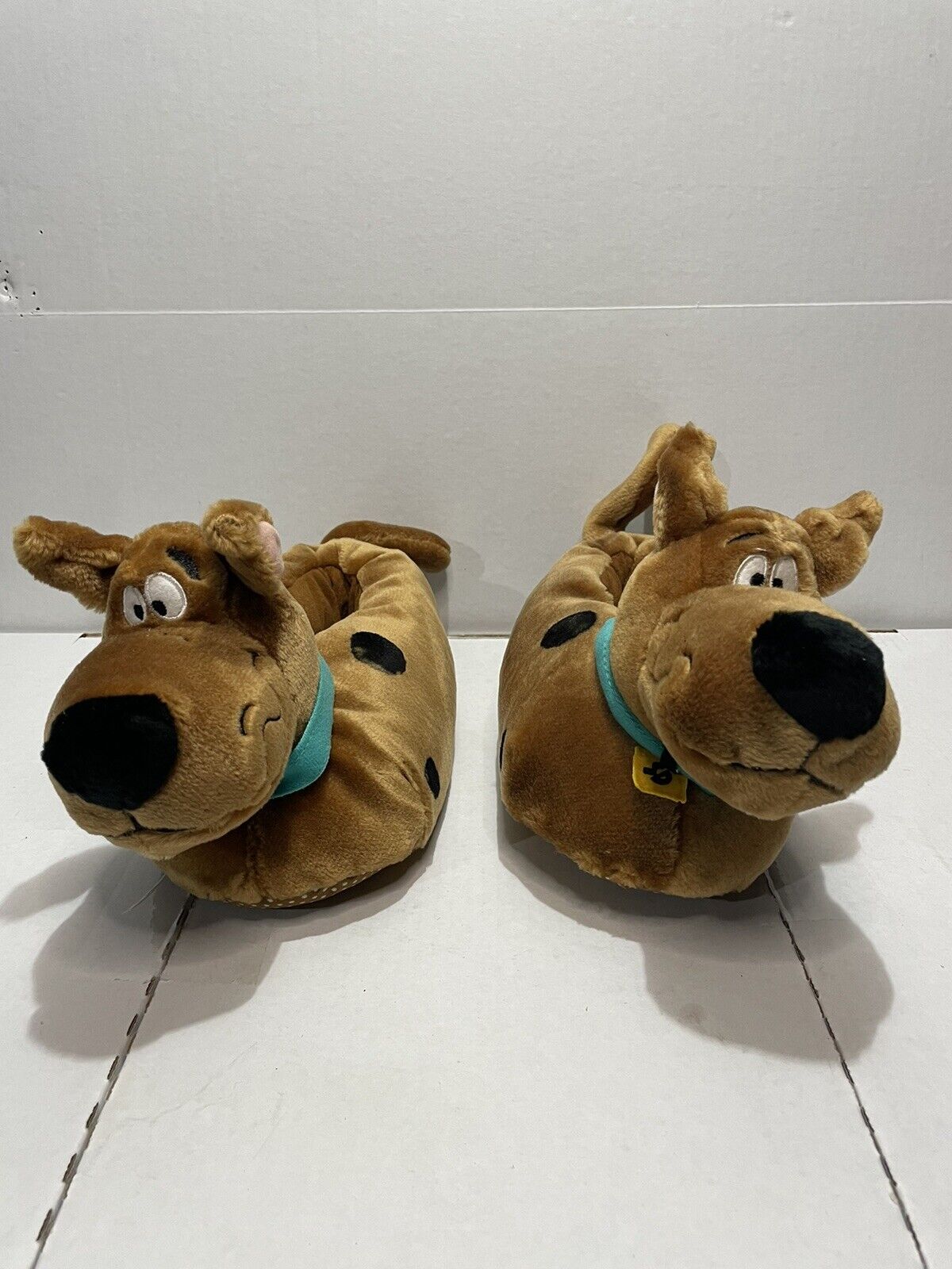 Vintage Warner Bros. Studio Store (PUFFY) Scooby- Doo Slippers Size M New No Box
