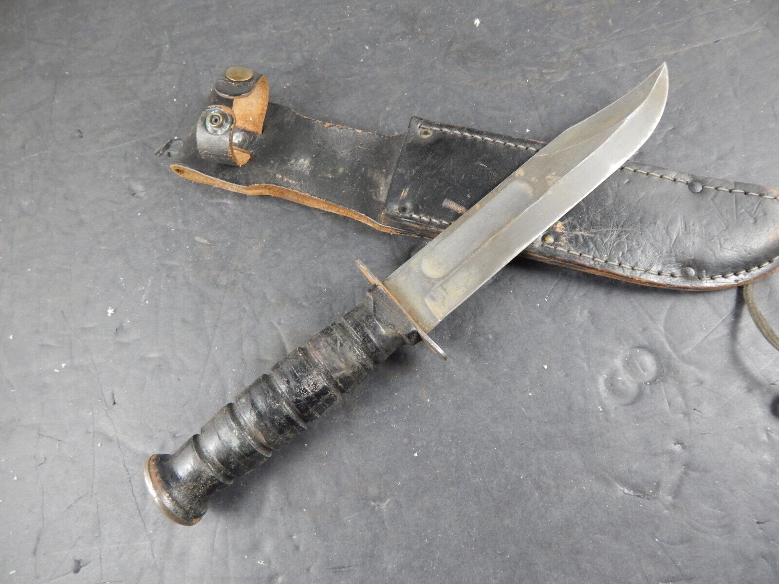 vintage US ONTARIO Mark 2 FIGHTING KNIFE w/sheath Unsharpened