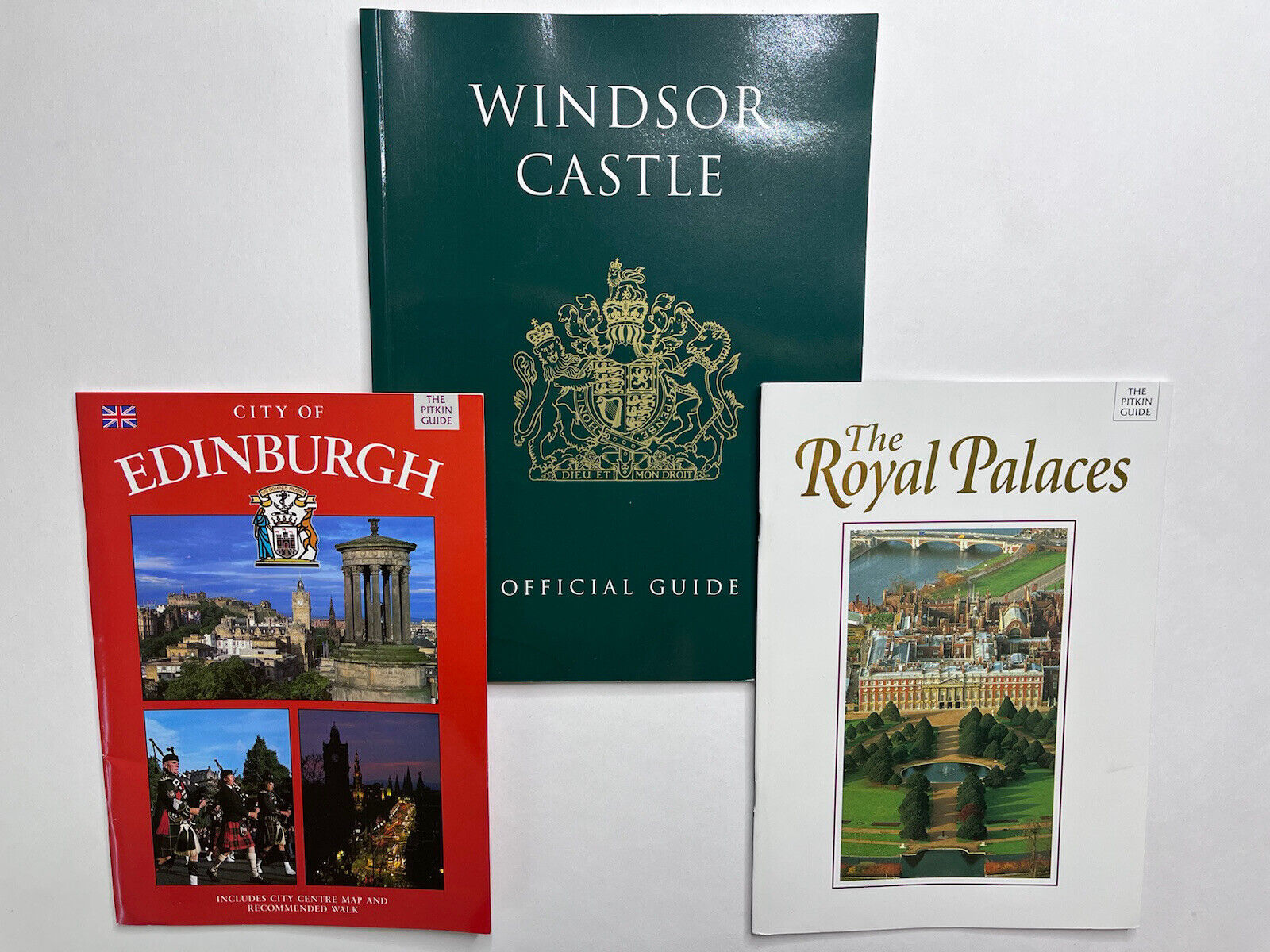 Windsor Castle City of Edinburgh The Royal Palaces Souvenir Travel Books 