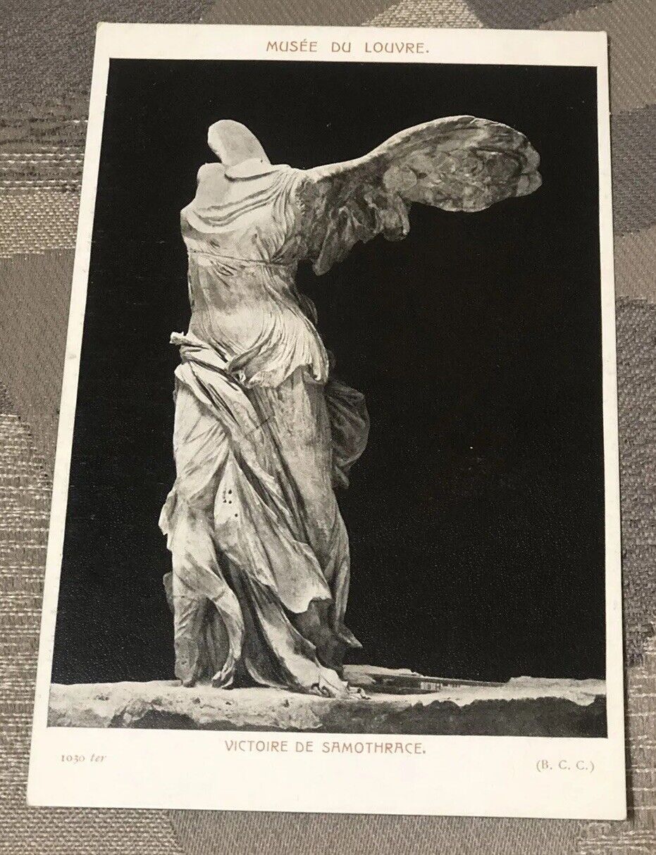 Musee Du Louvre Postcard Winged Victory of Samothrace Paris