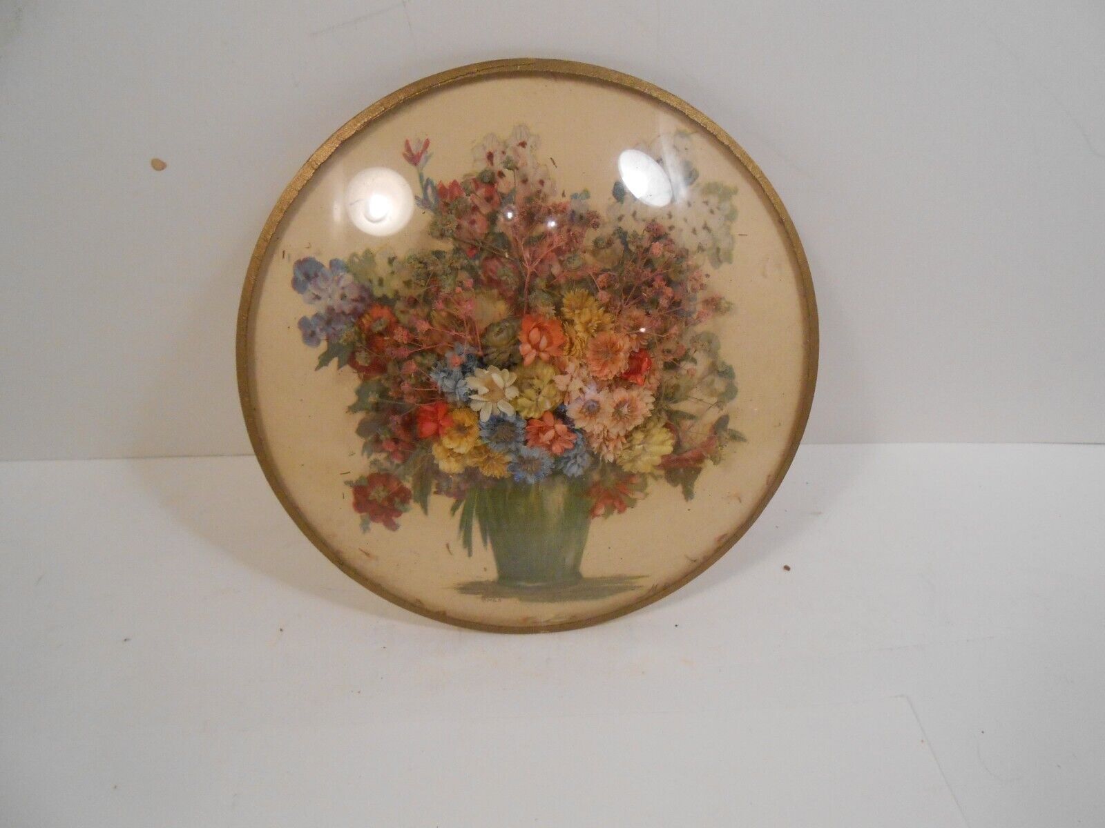 Vintage Dried Flower Bouquet Convex Bubble Glass Wall Art