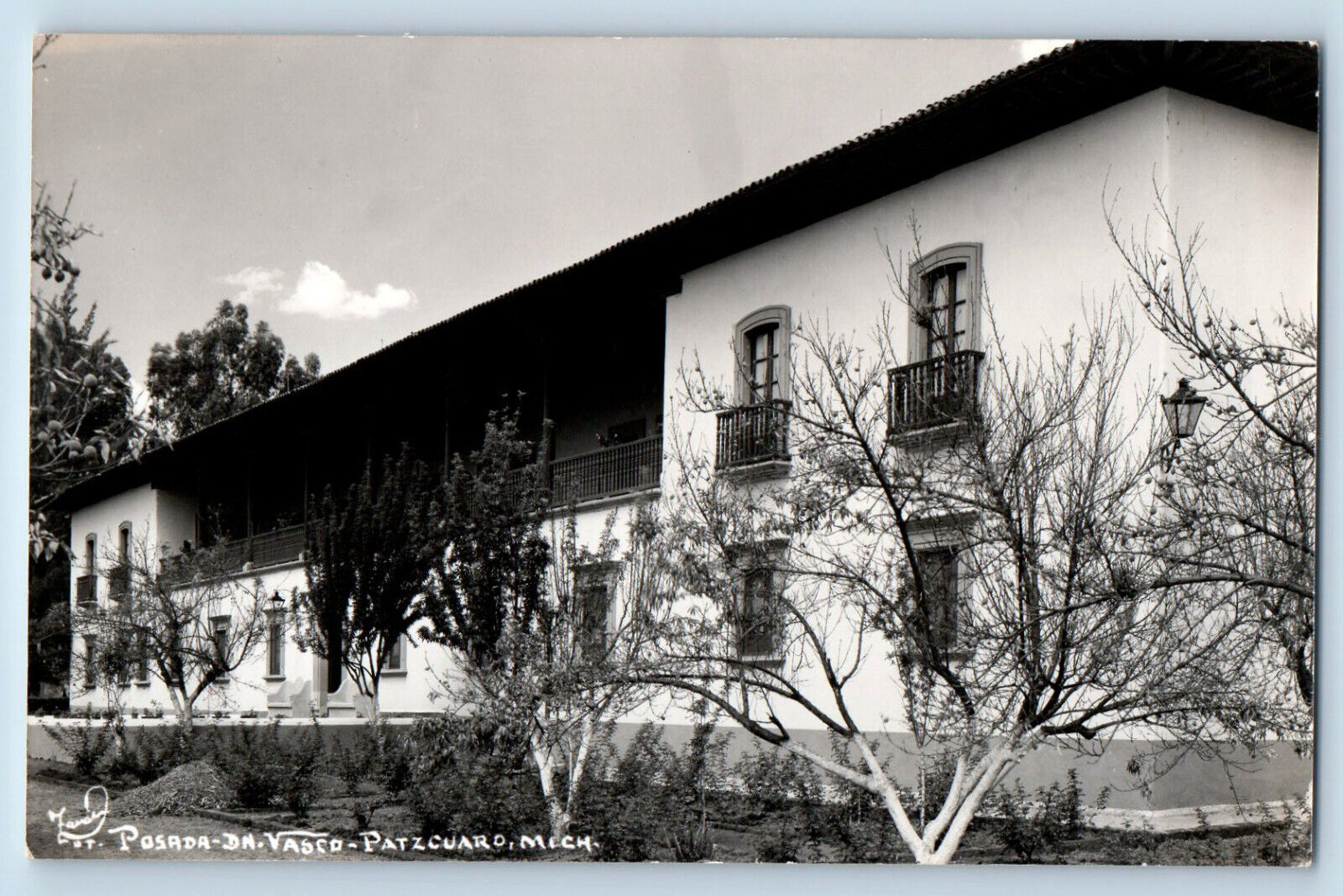 Patzcuaro Michoacán Mexico Postcard Posada DN Vasco c1950's RPPC Photo