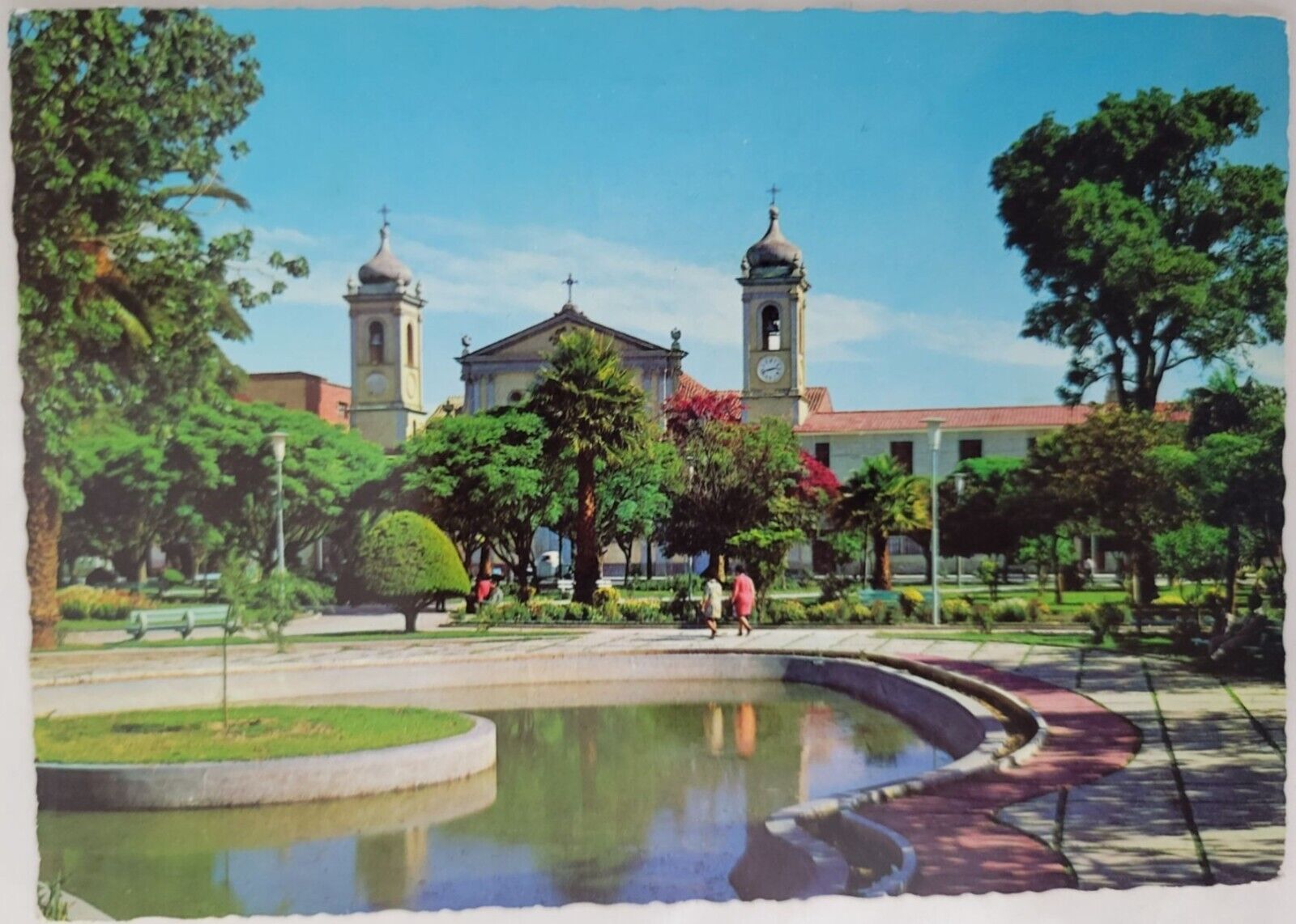 Plaza Colon Cochabamba Bolivia Postcard 4X6 Chrome Unposted