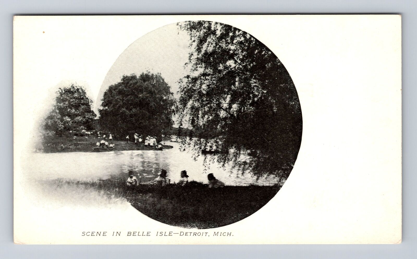 Detroit MI-Michigan, Scenic View Belle Isle, Antique Vintage Souvenir Postcard