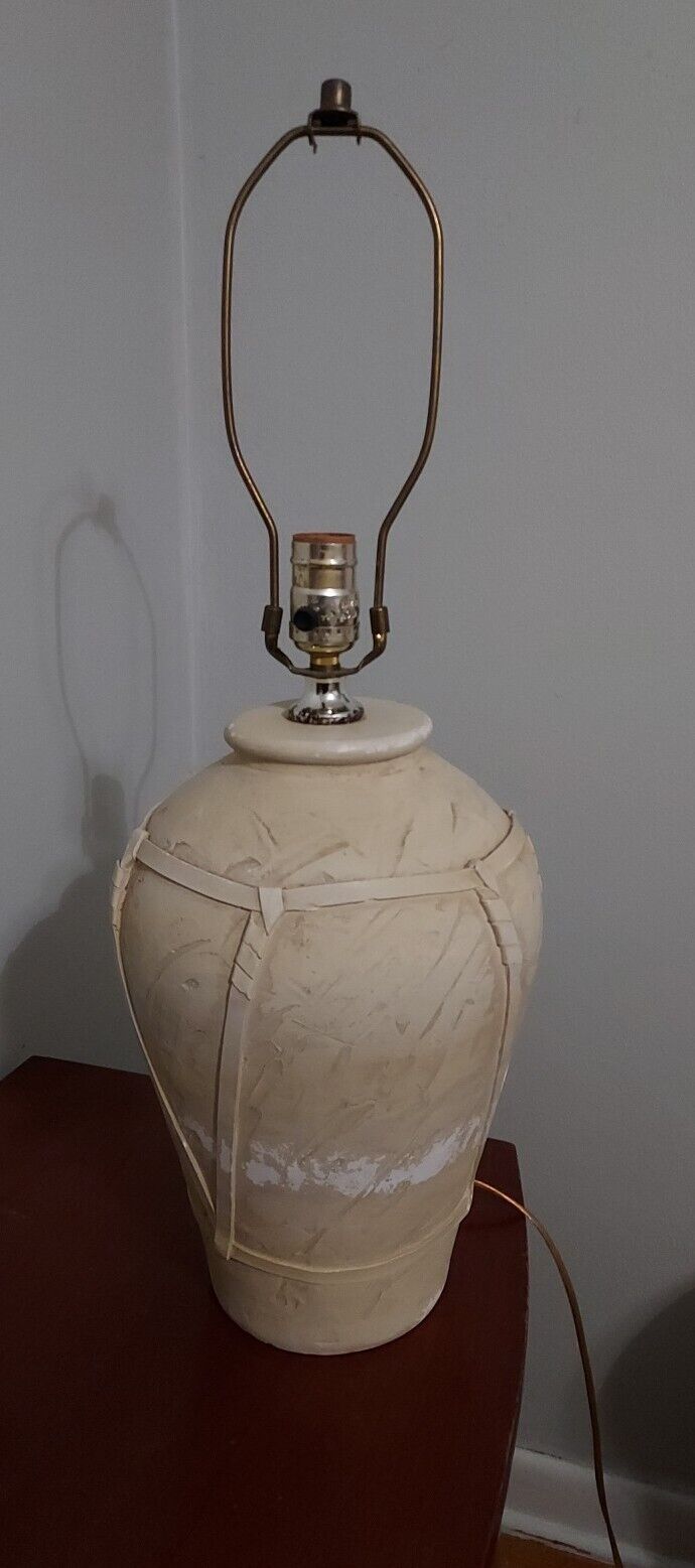 Elite 93 Signed Pottery White Ceramic Table Lamps Sand Color Vintage Handmade