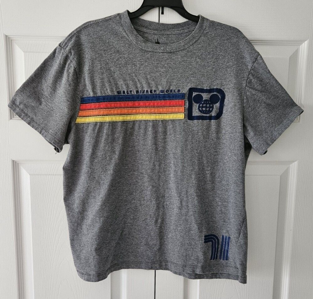 Vintage 1971 Walt Disney World Rainbow Stripe Grey Logo T-Shirt Size Large