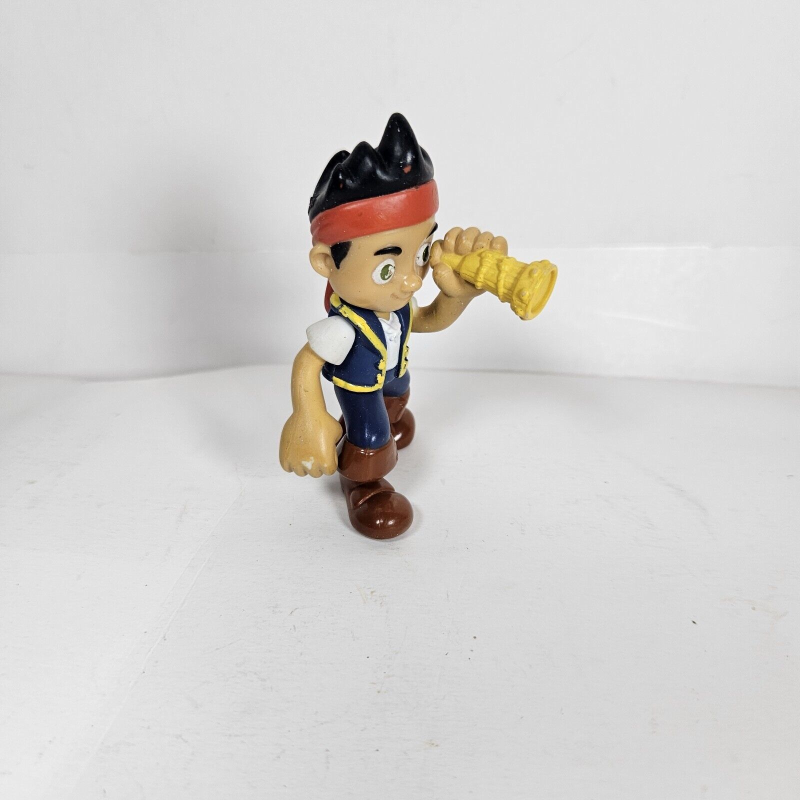Disney Junior Jake and the Neverland Pirates Figure Figurine 2.75” 