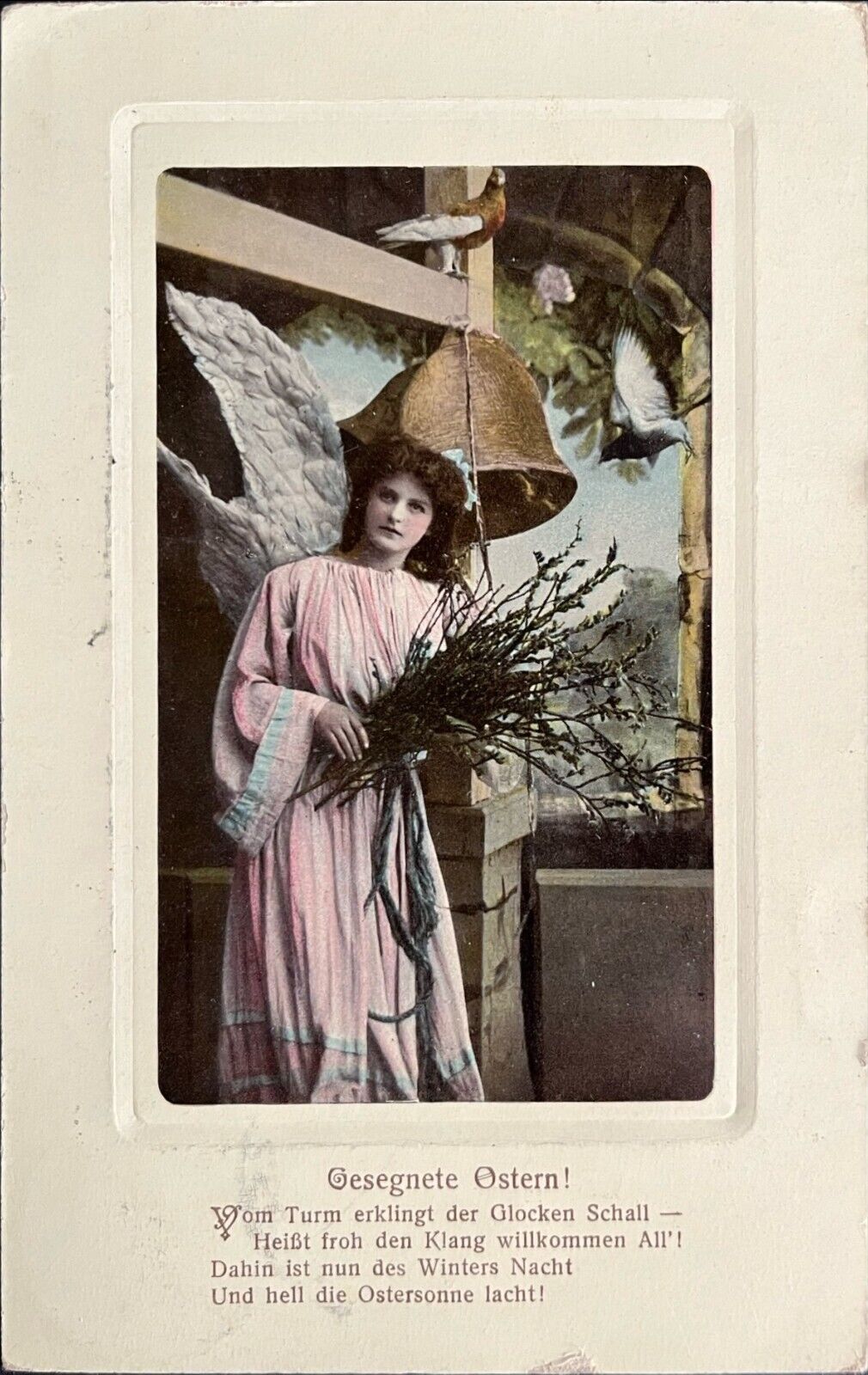1909 Embossed Easter Artchrom PC Angel in bell tower, Gesegnete Ostern