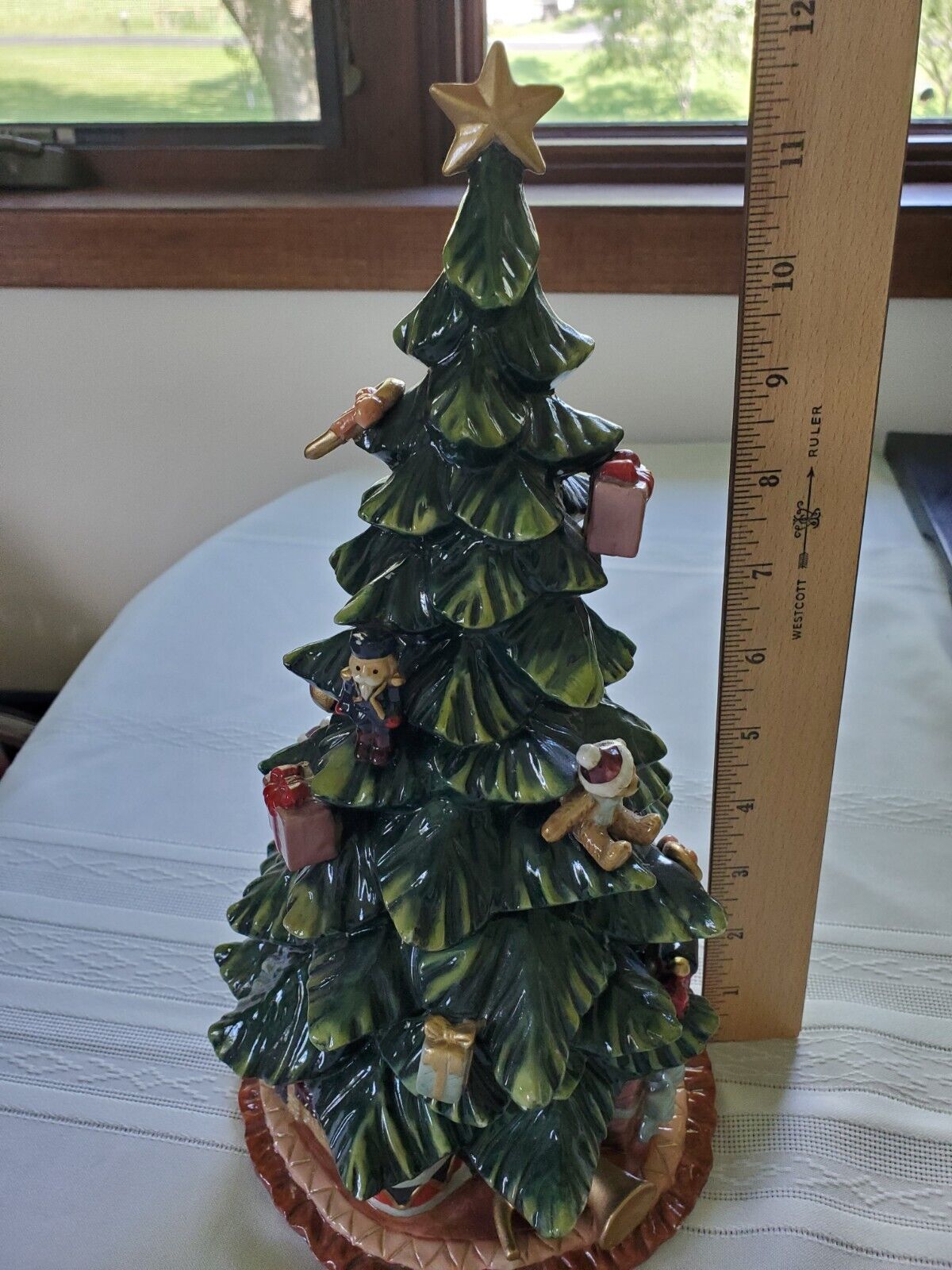 Heritage Mint Ceramic Christmas Tree LTD, 2003