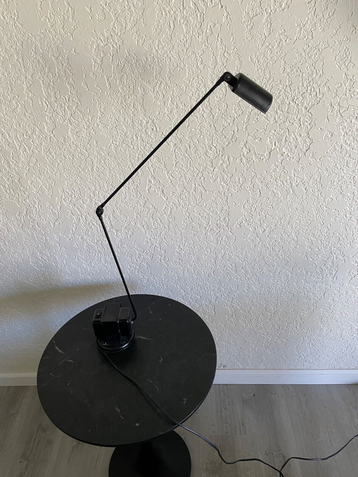🔥 1980s Lumina by Daphine - Vintage Italian Desk Table Lamp - Black