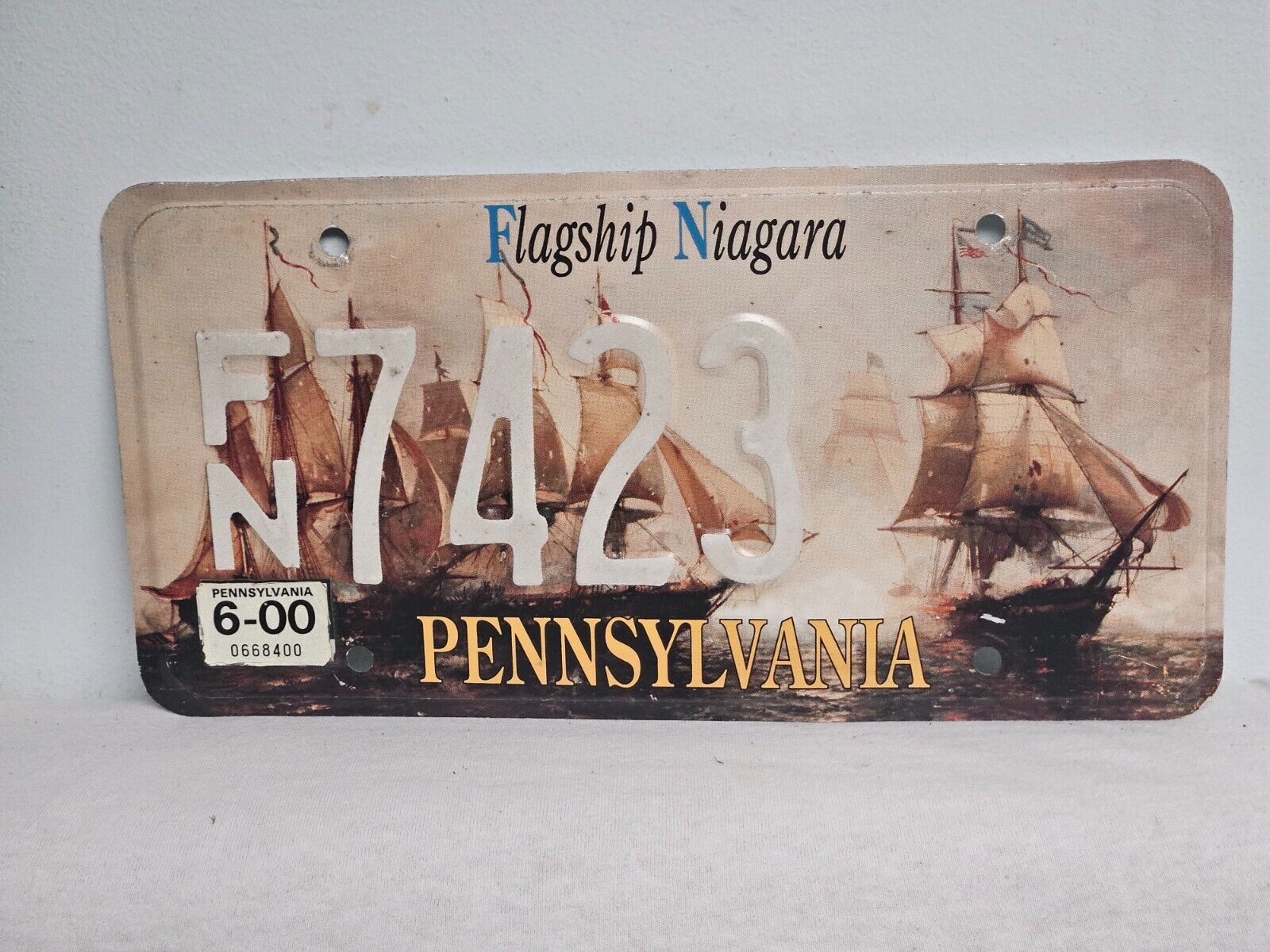 2000 Pennsylvania License Plate FLAGSHIP NIAGARA FN7423