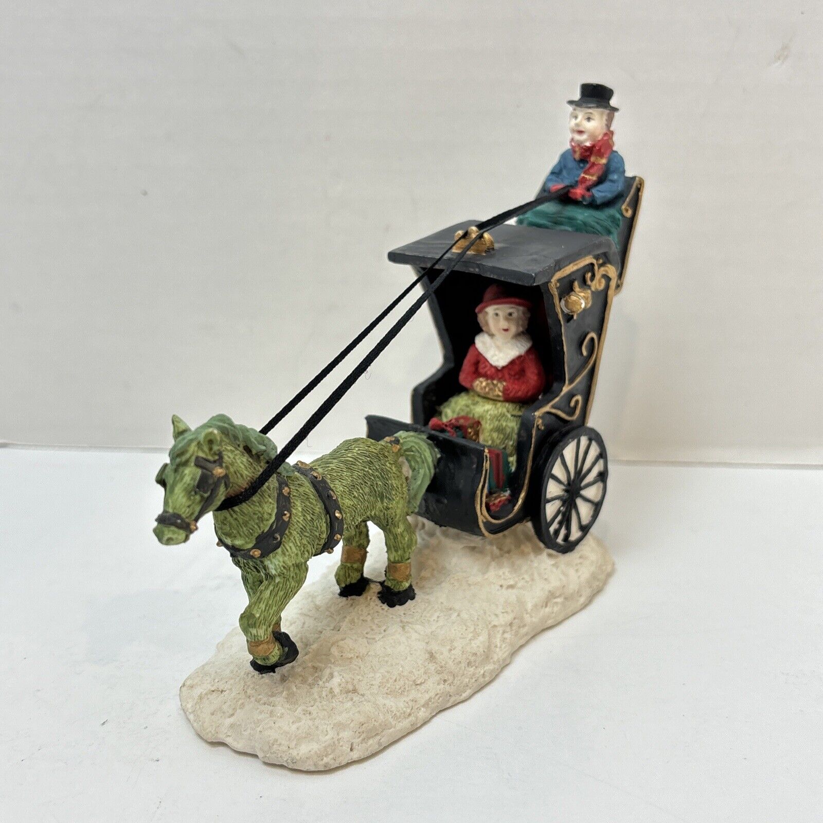 Mervyn’s Village Square 1994 Christmas Collection Horse Buggy Carriage Ride
