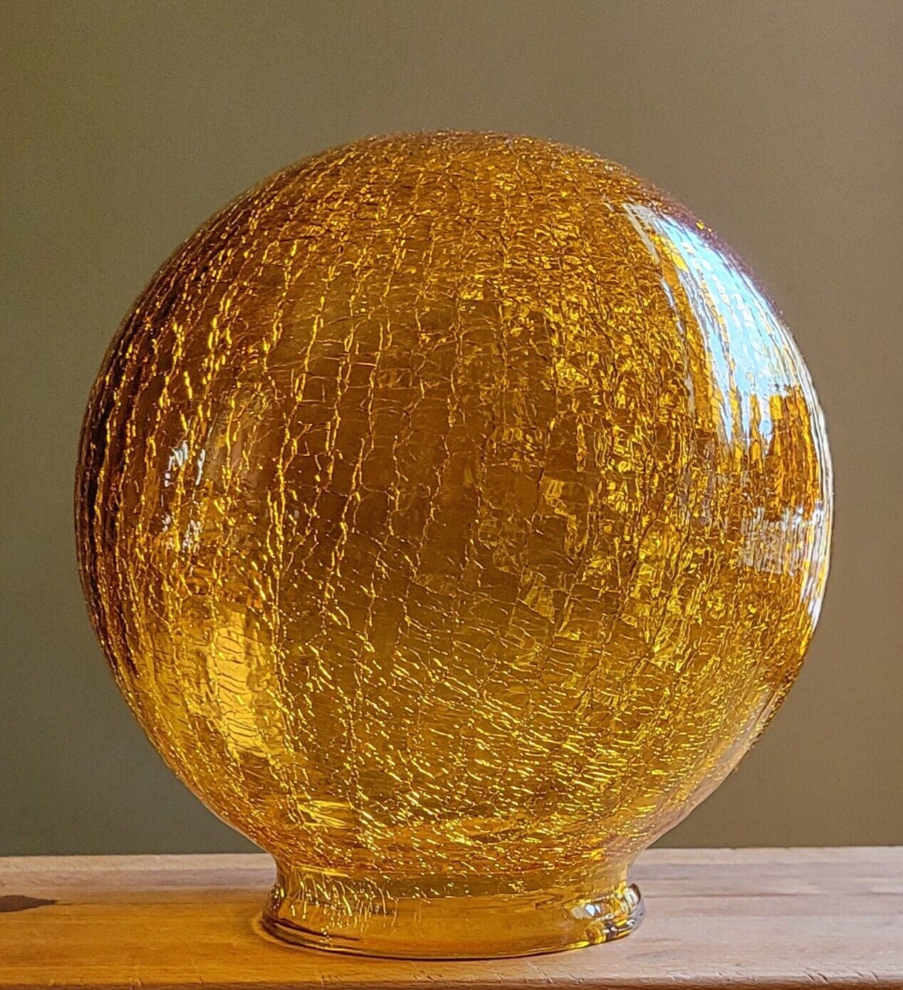 Vintage 6” Art Deco Amber Crackle Glass Round Globe Lamp Shade 3 1/8” Fitter