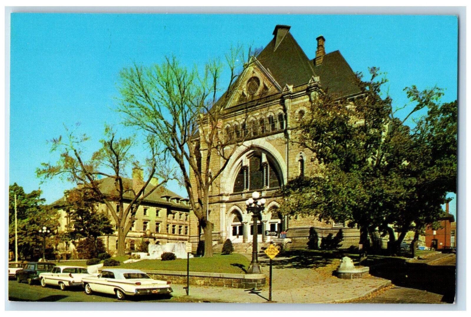 c1950\'s Brookline Town Hall Brookline Massachusetts MA Vintage Postcard