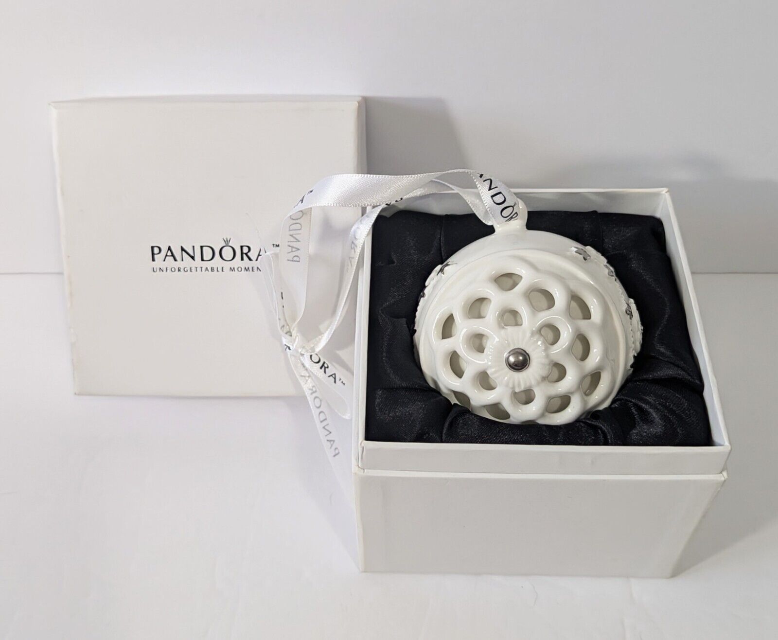 Pandora 2011 White Porcelain Unforgettable Moments Christmas Ornament in Box