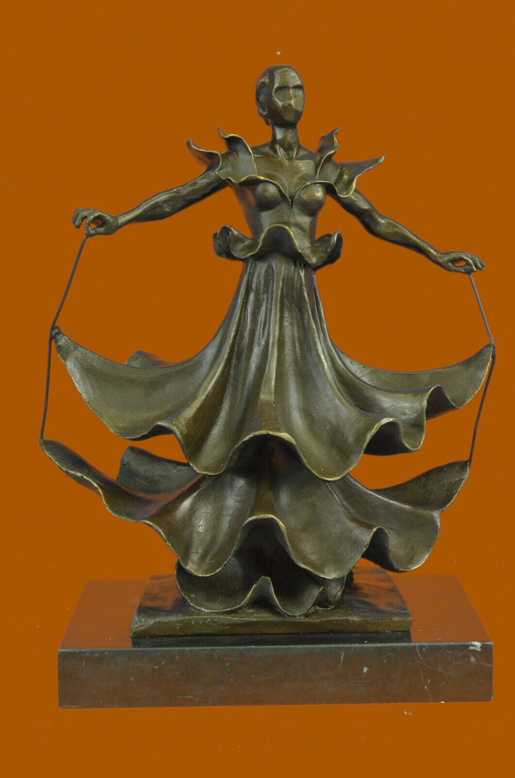 Dalí Museum Sculpture Dalinian Dancer New York. Time Warner Centre Bronze GIFT