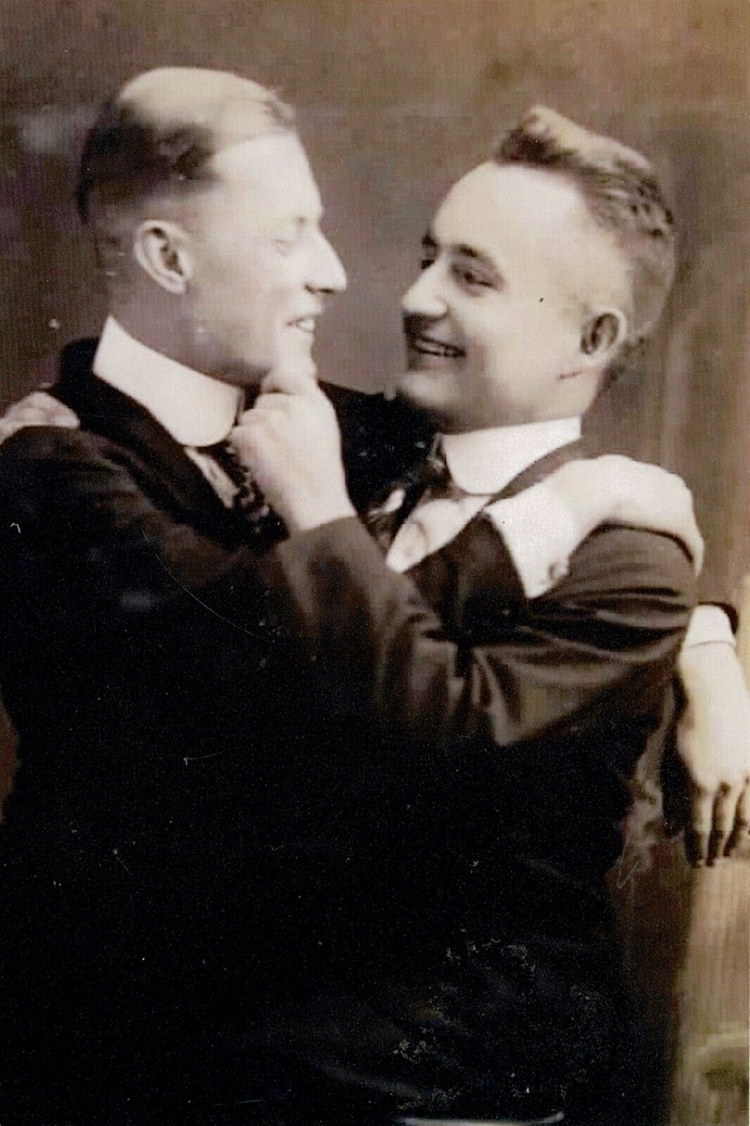 Two 1920s men hugging and smiling gay man's collection 4x6