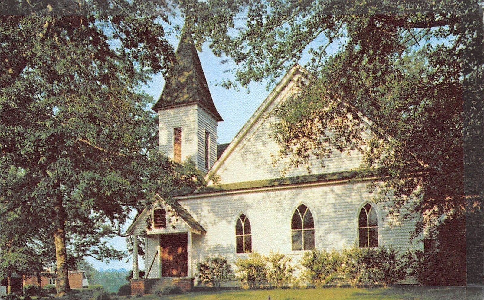 French Camp Mississippi~Presbyterian Church~Academy~1984 Postcard