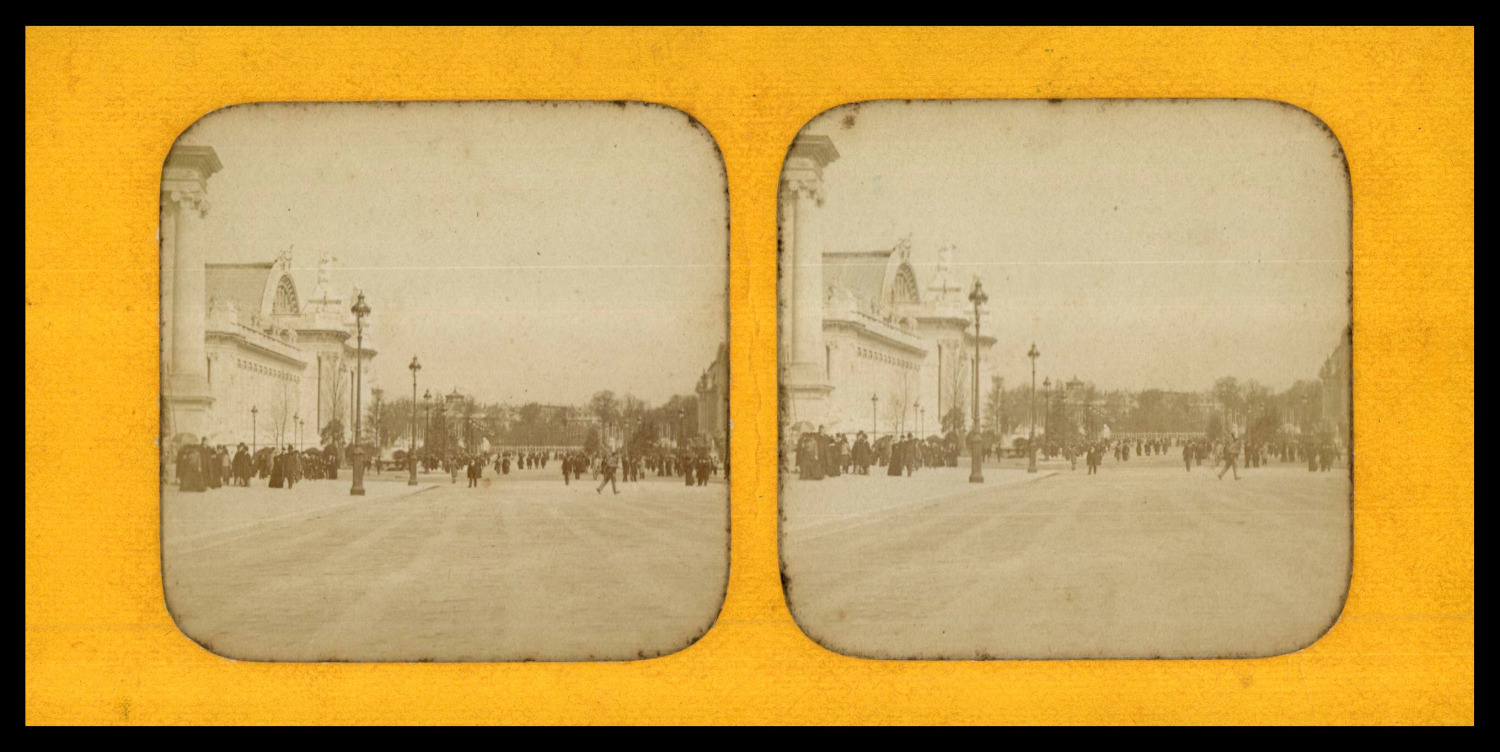 Paris, Avenue in front of the Grand Palais, ca.1880, day/night stereo (French Tissue) 