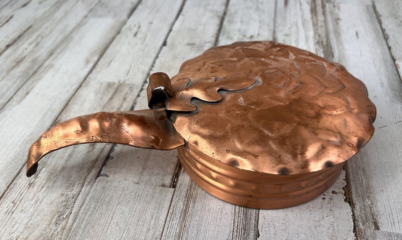 Vintage Gregorian Hand-Hammered Solid Copper Silent Butler w handle