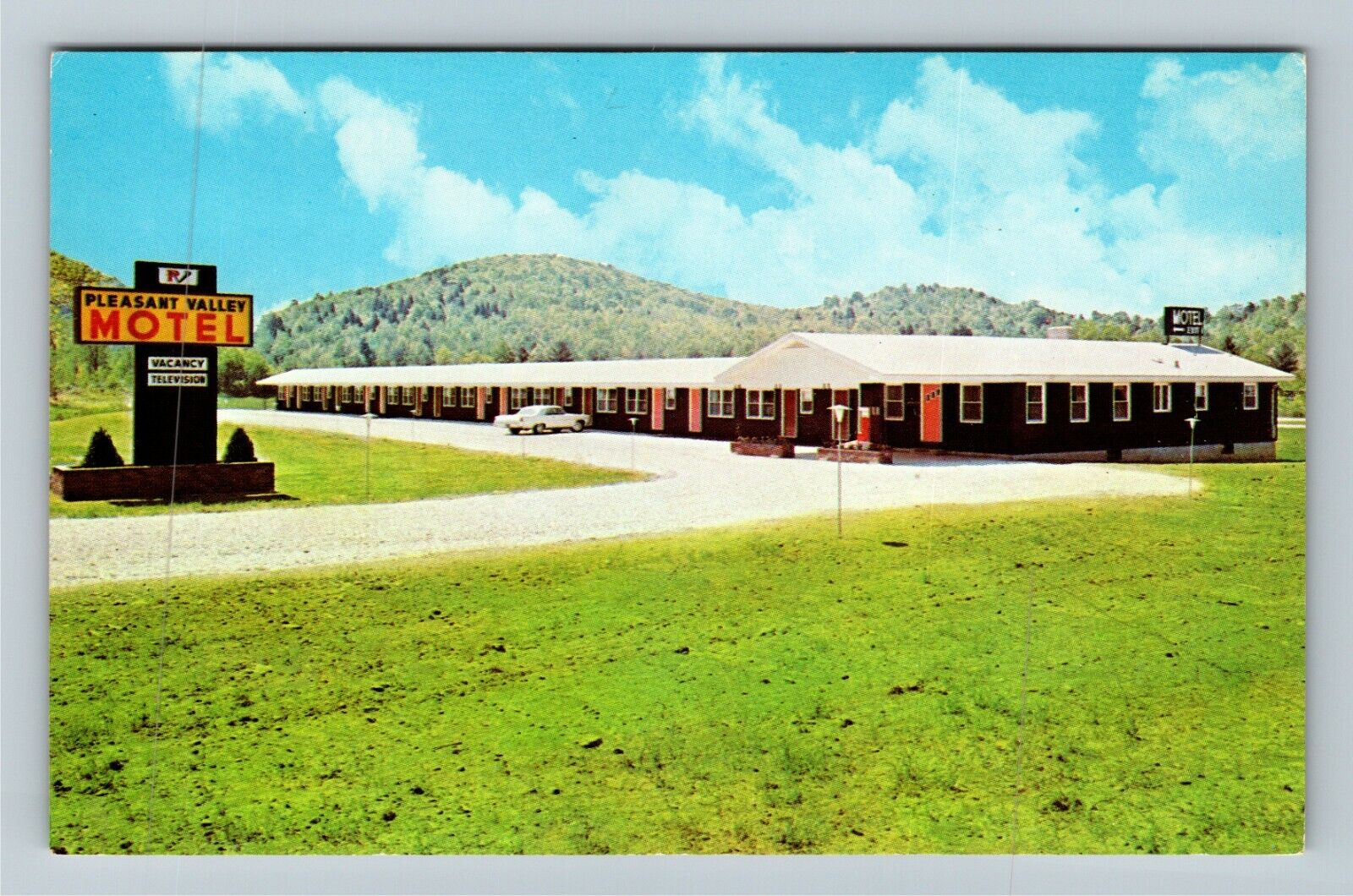 W Stockbridge MA-Massachusetts Pleasant Valley Motel Antique Vintage Postcard