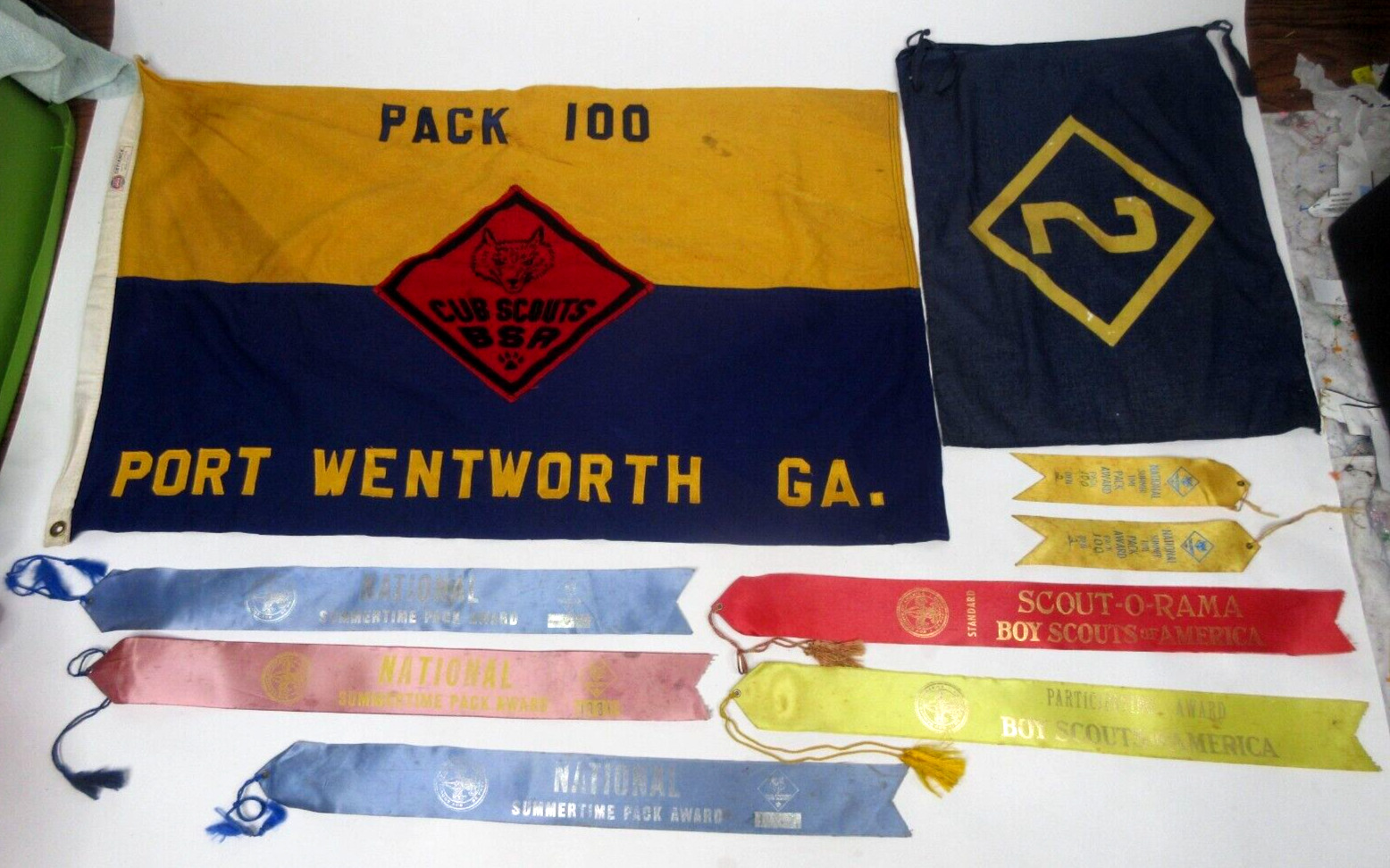 vintage Cub Scouts BSA Pack 100 troop flags ribbons Port Wentworth Georgia wolf