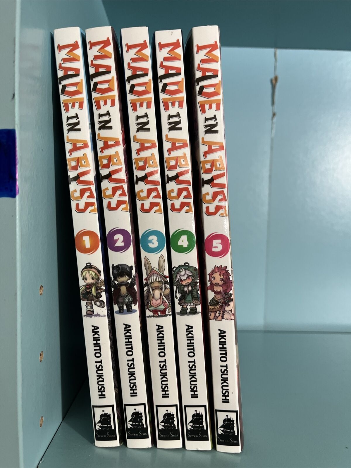 Made in Abyss volumes 1-2-3-4-5, manga