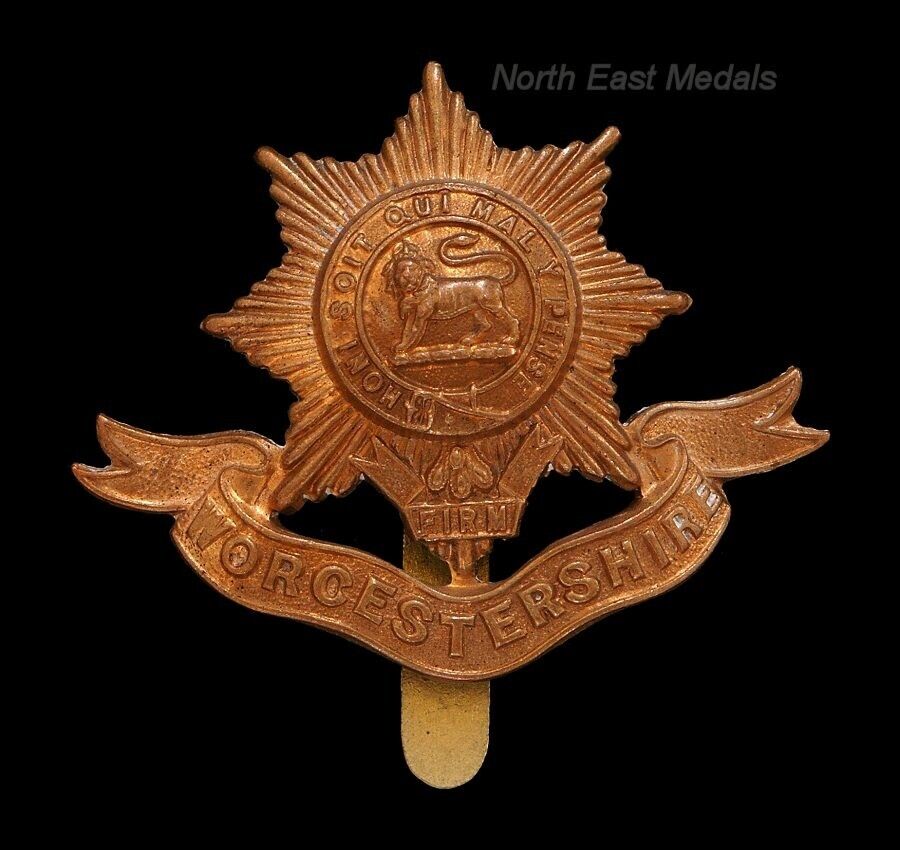 WW1 Worcestershire Regiment Cap Badge