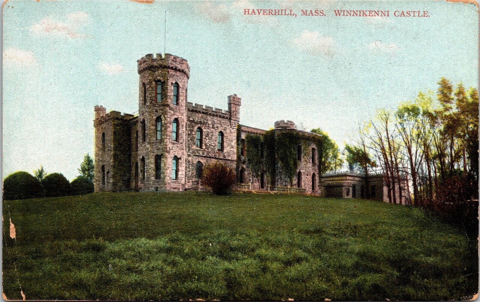 Haverhill, Massachusetts  Winnikenni Castle.  Postcard UNP