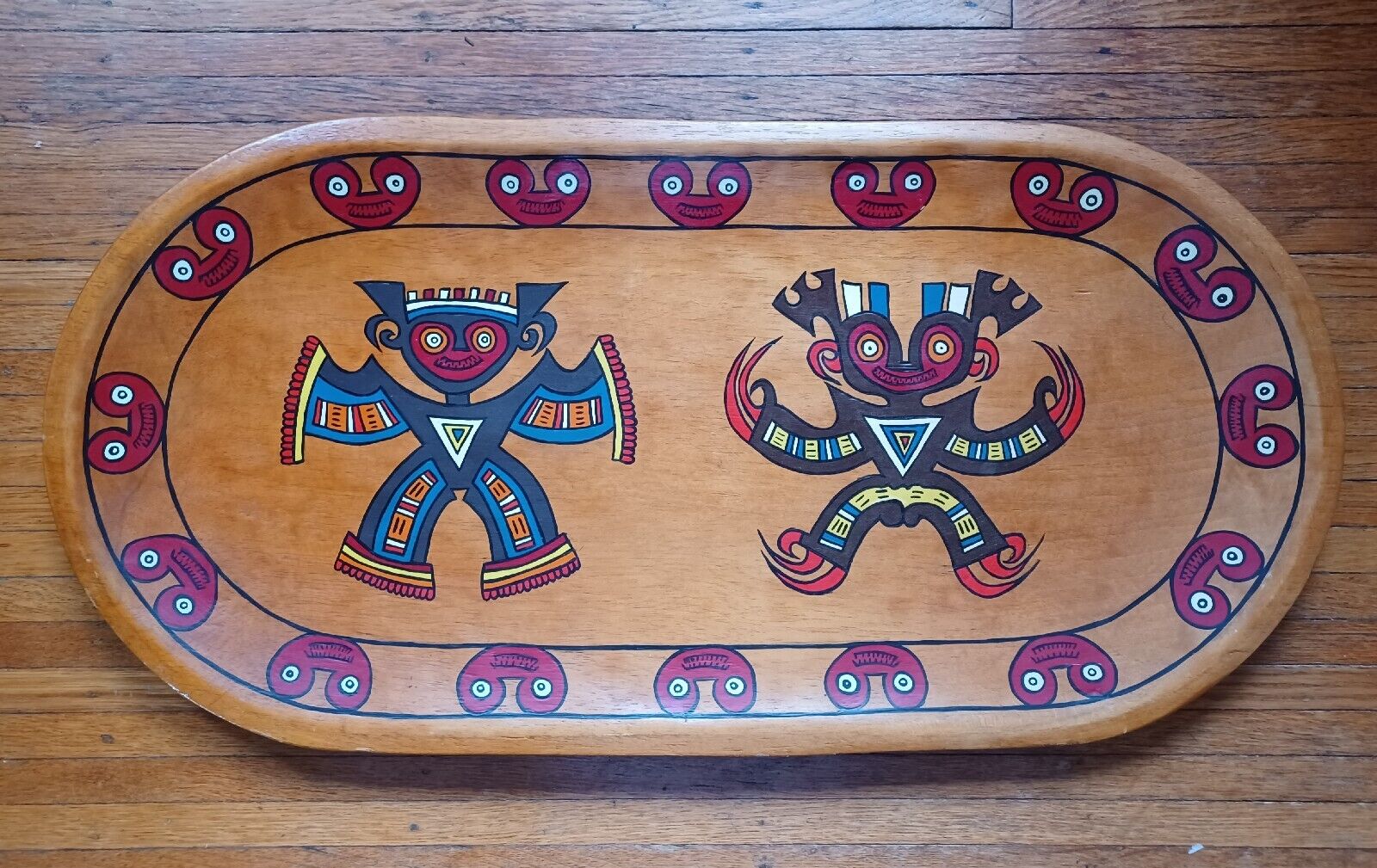 Vintage Panamanian Wooden Tray. Coclé Indian Culture. 1956.
