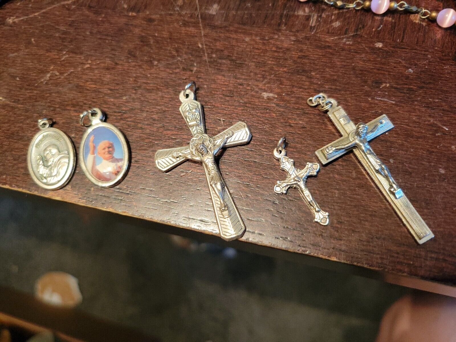 ITALY Crucified Jesus on the Cross Necklace Charms & The Pope