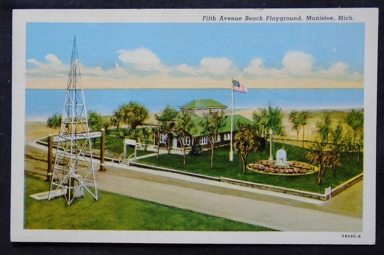 Manistee, MI, Fifth Avenue Beach Playground, circa 1930\'s-40\'s