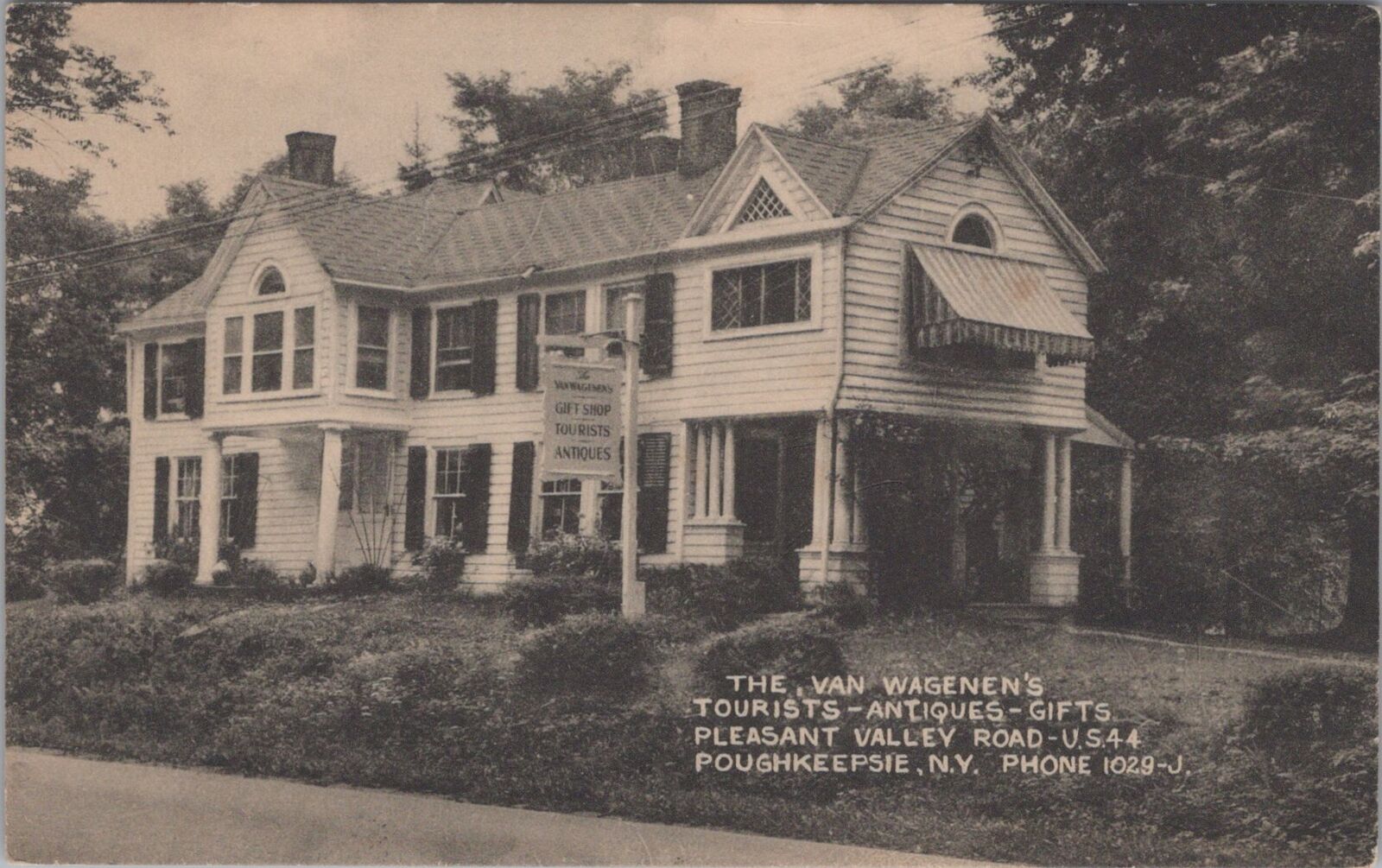 The Van Wagenen\'s Tourists Antiques Poughkeepsie New York US 44 Postcard