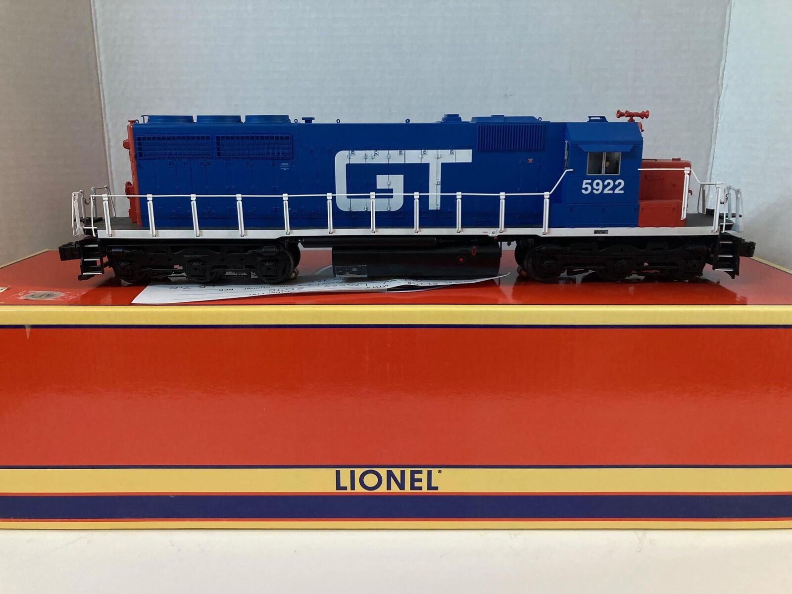 Lionel GTW Grand Trunk Legacy SD40 #5922 (6-82278)