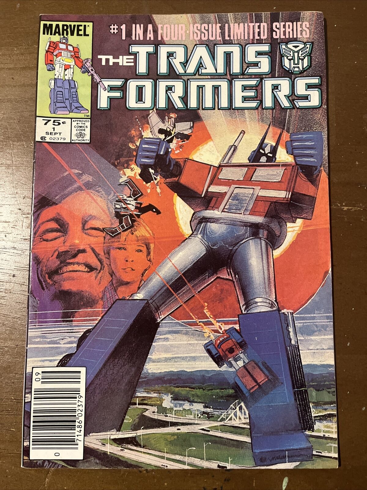 The Transformers #1 (Marvel, September 1984) Rare New Stand Issue NM WHITE PAGES