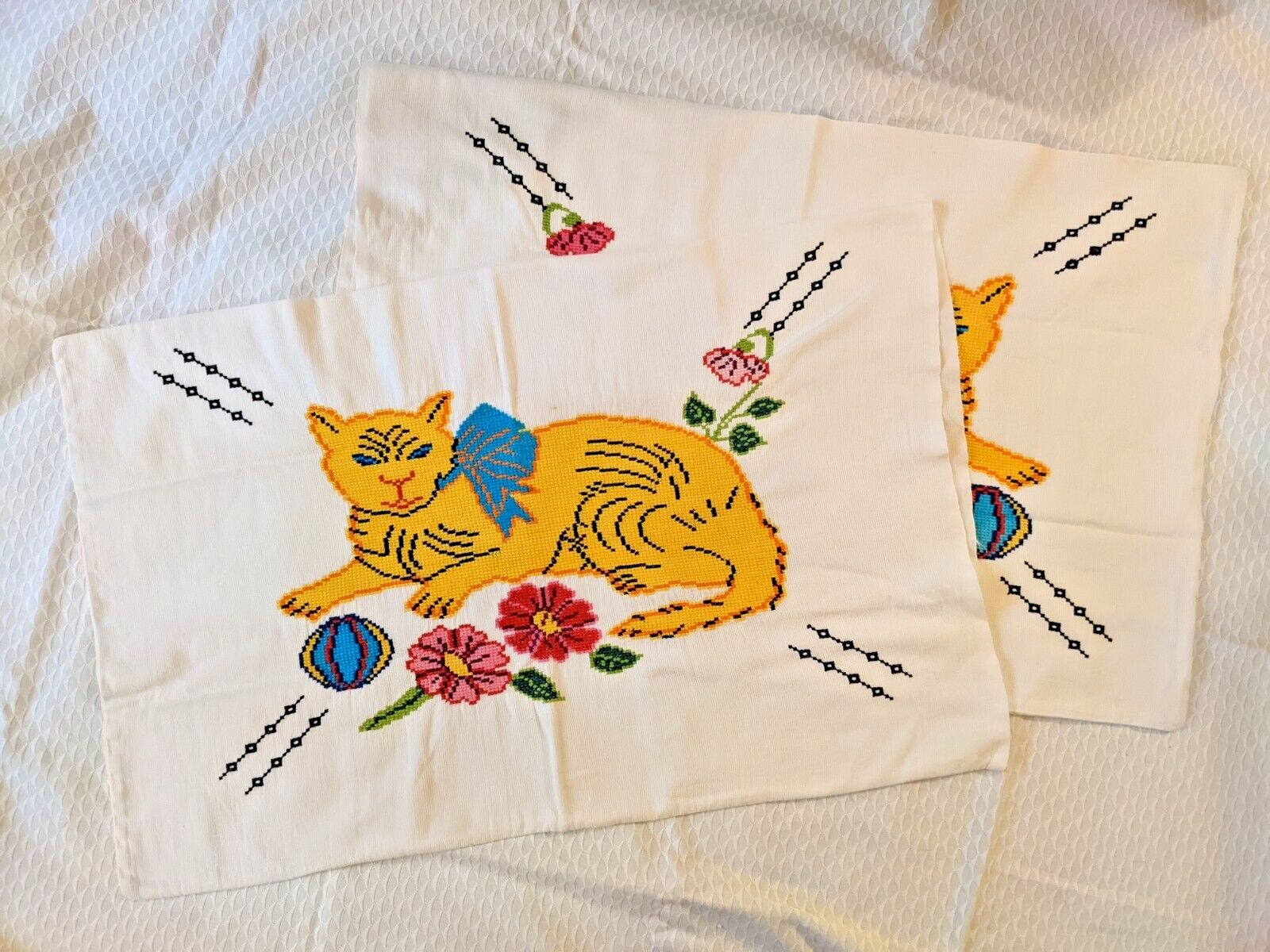 Vintage Mid-Century Needlepoint Cat & Flowers Pillowcases Handmade Pair Folk Art